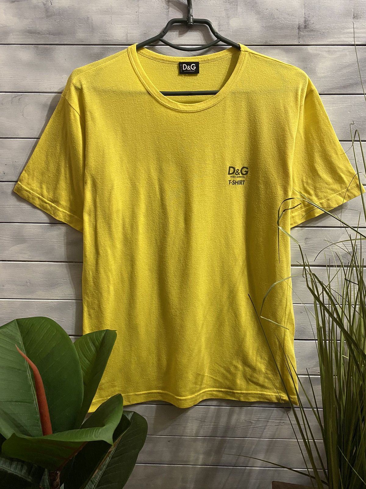 Dolce & Gabbana Dolce & Gabbana T-Shirt. Y2K style. Size US M / EU 48-50 / 2 - 1 Thumbnail