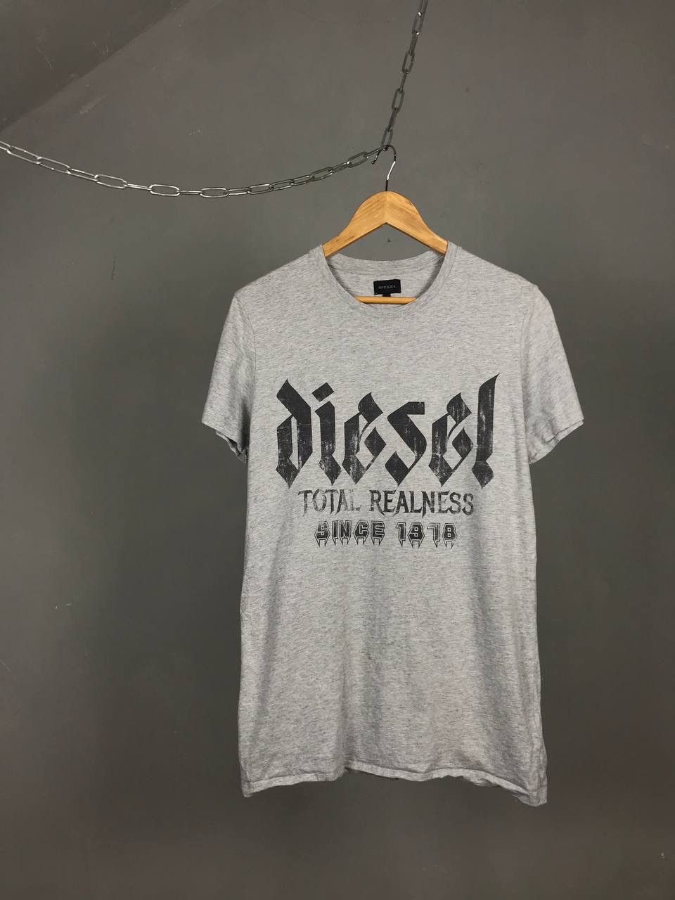 Diesel Diesel luxury streetwear center logo tee Size US L / EU 52-54 / 3 - 1 Thumbnail