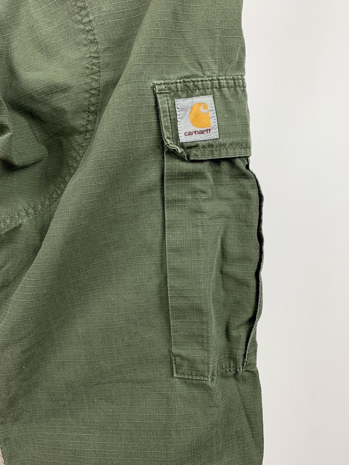 Carhartt Vintage Carhartt WIP Regular Cargo Pants Travis Style Size US 31 - 17 Thumbnail