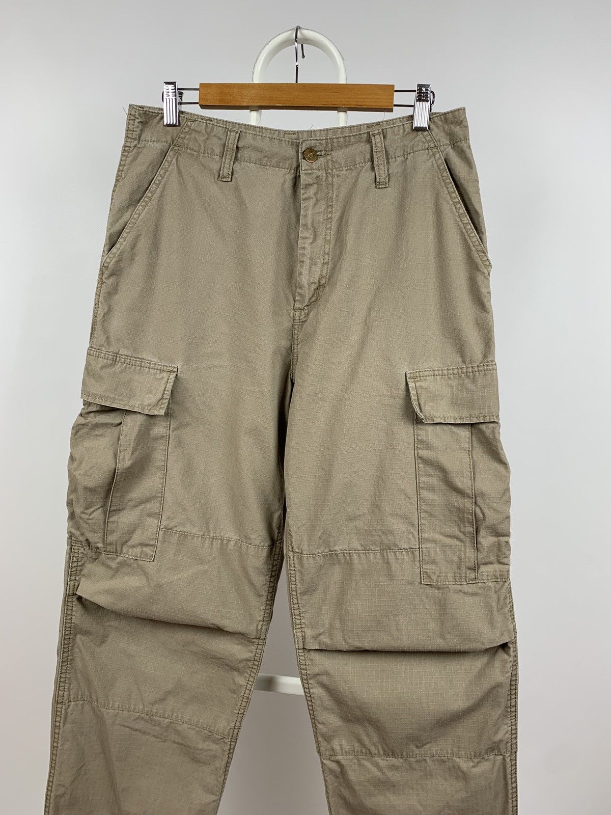 Carhartt Vintage Carhartt WIP Beige Cargo Pants Travis Style Size US 31 - 8 Thumbnail
