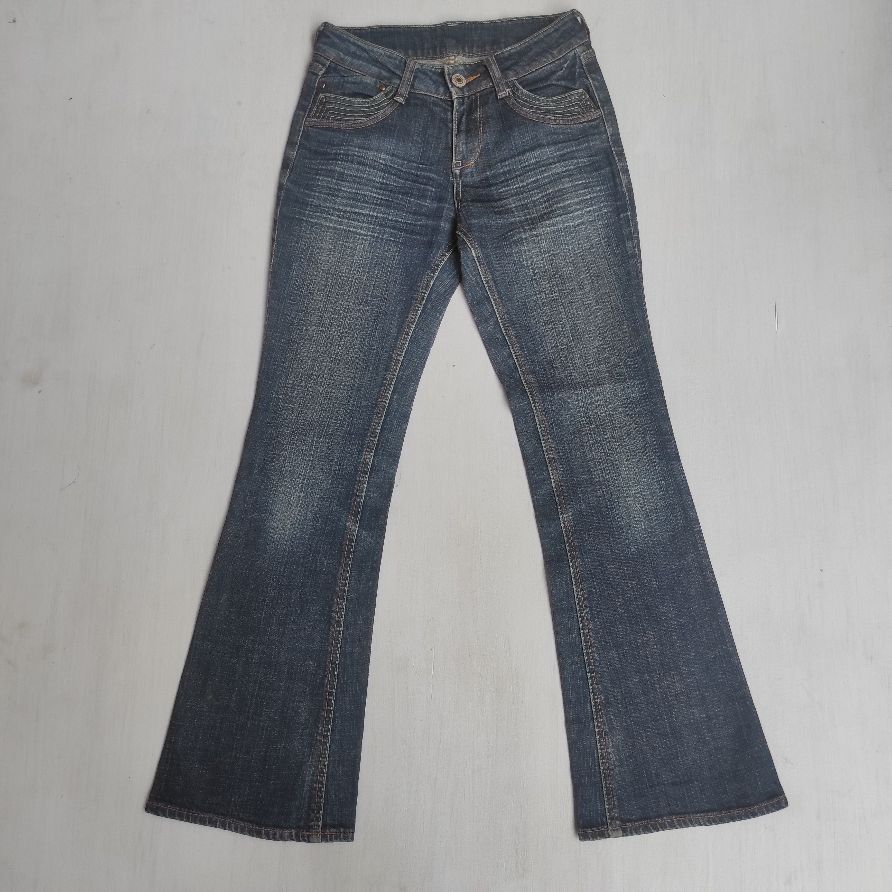 Hysteric Glamour × Japanese Brand Flare Jeans Unknow Low rise Boot cut Denim Size 26" / US 2 / IT 38 - 2 Thumbnail