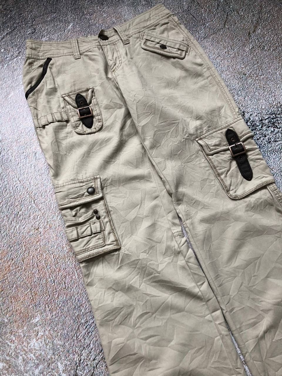 Japanese Brand Cynical woman flare tactical multipocket bondage cargo pants Size 36" / US 14 / IT 50 - 2 Thumbnail