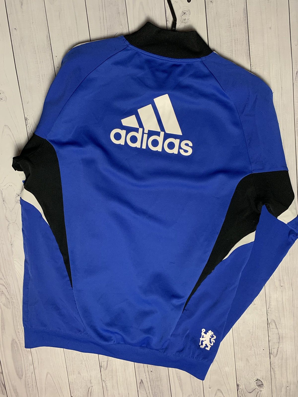 Adidas × Chelsea Soccer × Vintage Vintage adidas sweatshirt adidas Chelsea size Xl Size US XL / EU 56 / 4 - 12 Thumbnail