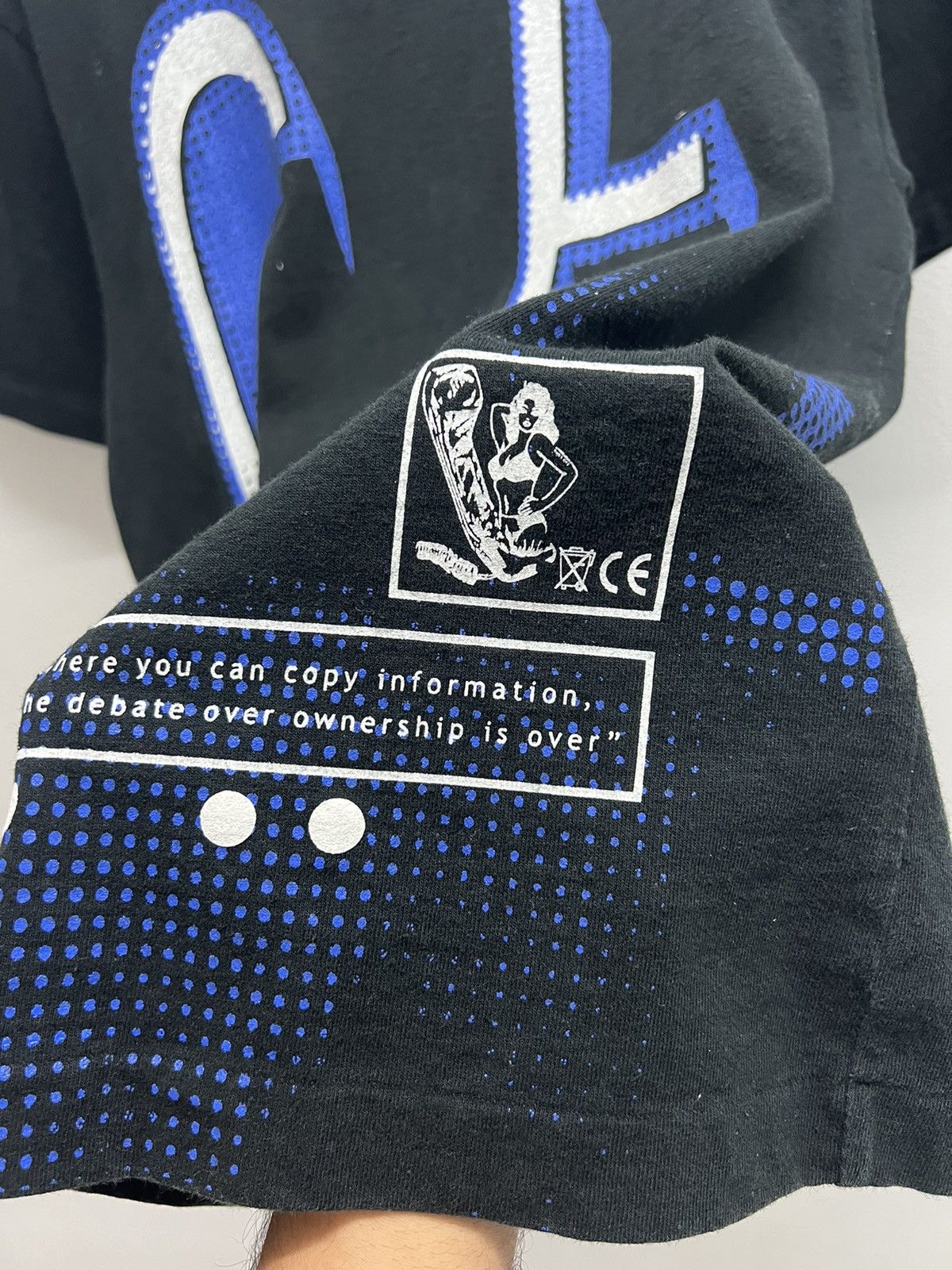 Cav Empt Vintage Cav Empt Size US M / EU 48-50 / 2 - 5 Thumbnail