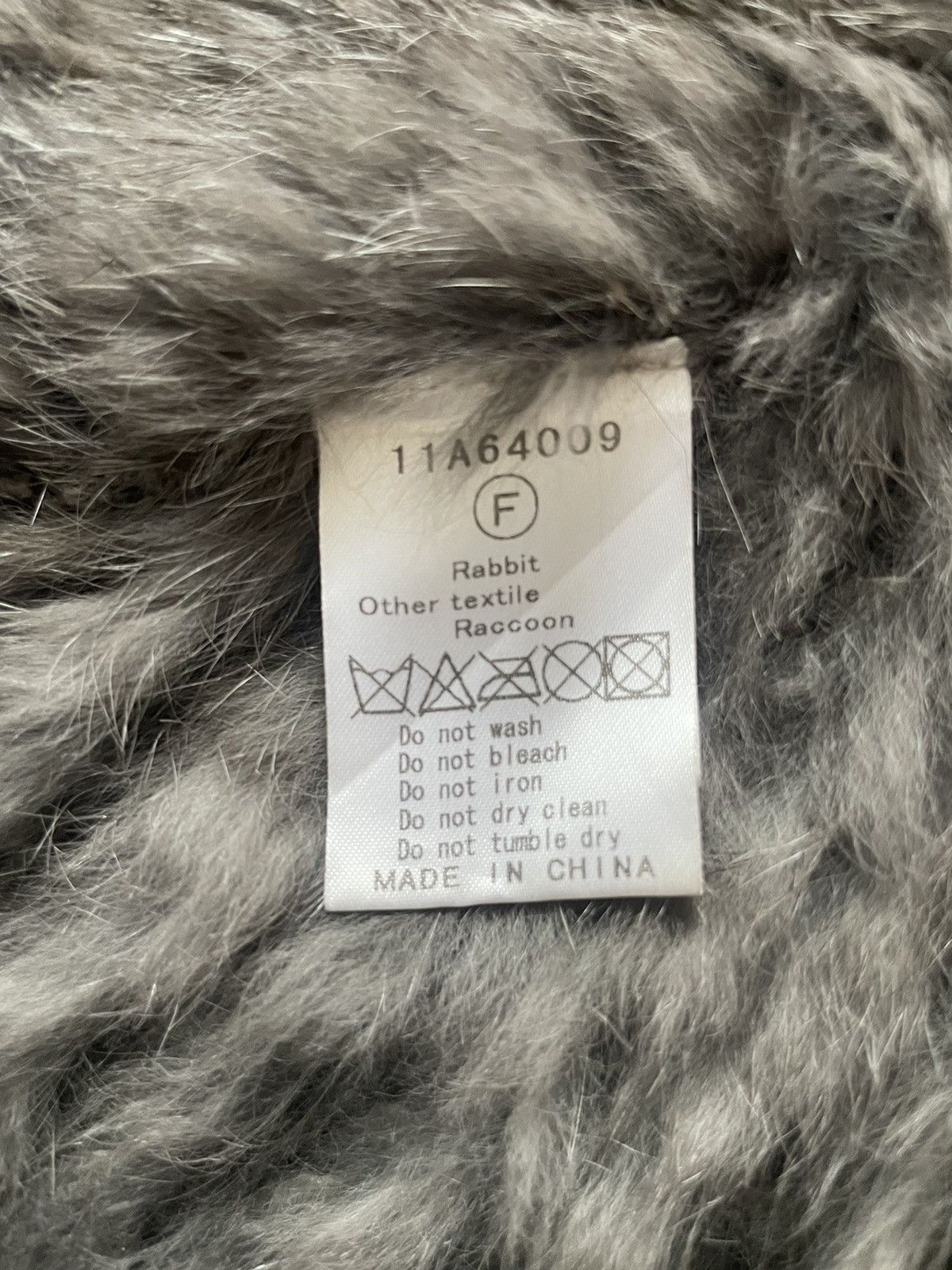 Enchantment Enchantement Rabbit Raccoon Fur Poncho Size ONE SIZE - 3 Thumbnail