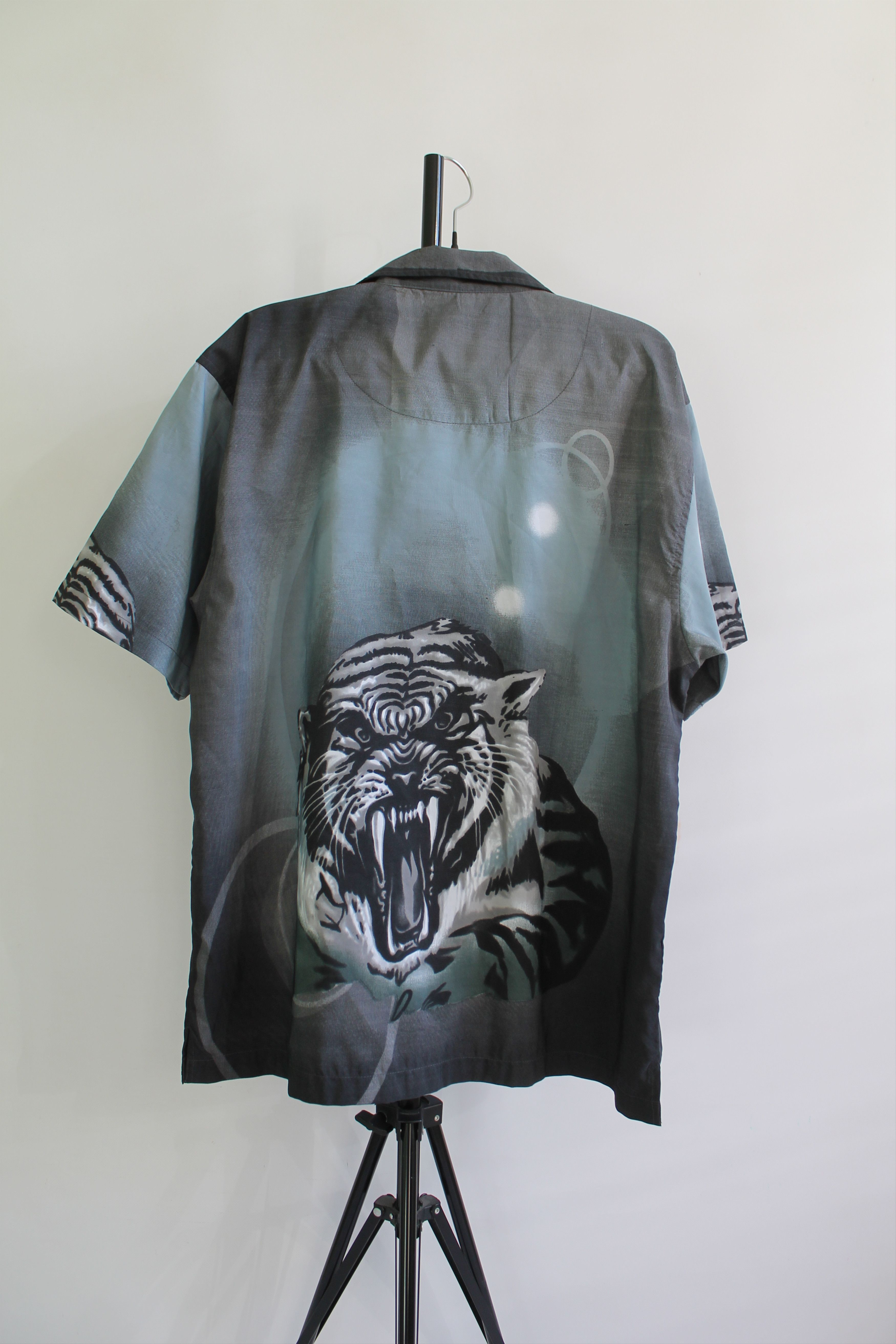 Vintage Y2K 00's Earthquake Vintage Tiger Shirt Short Sleeve Crazy Size US L / EU 52-54 / 3 - 8 Thumbnail