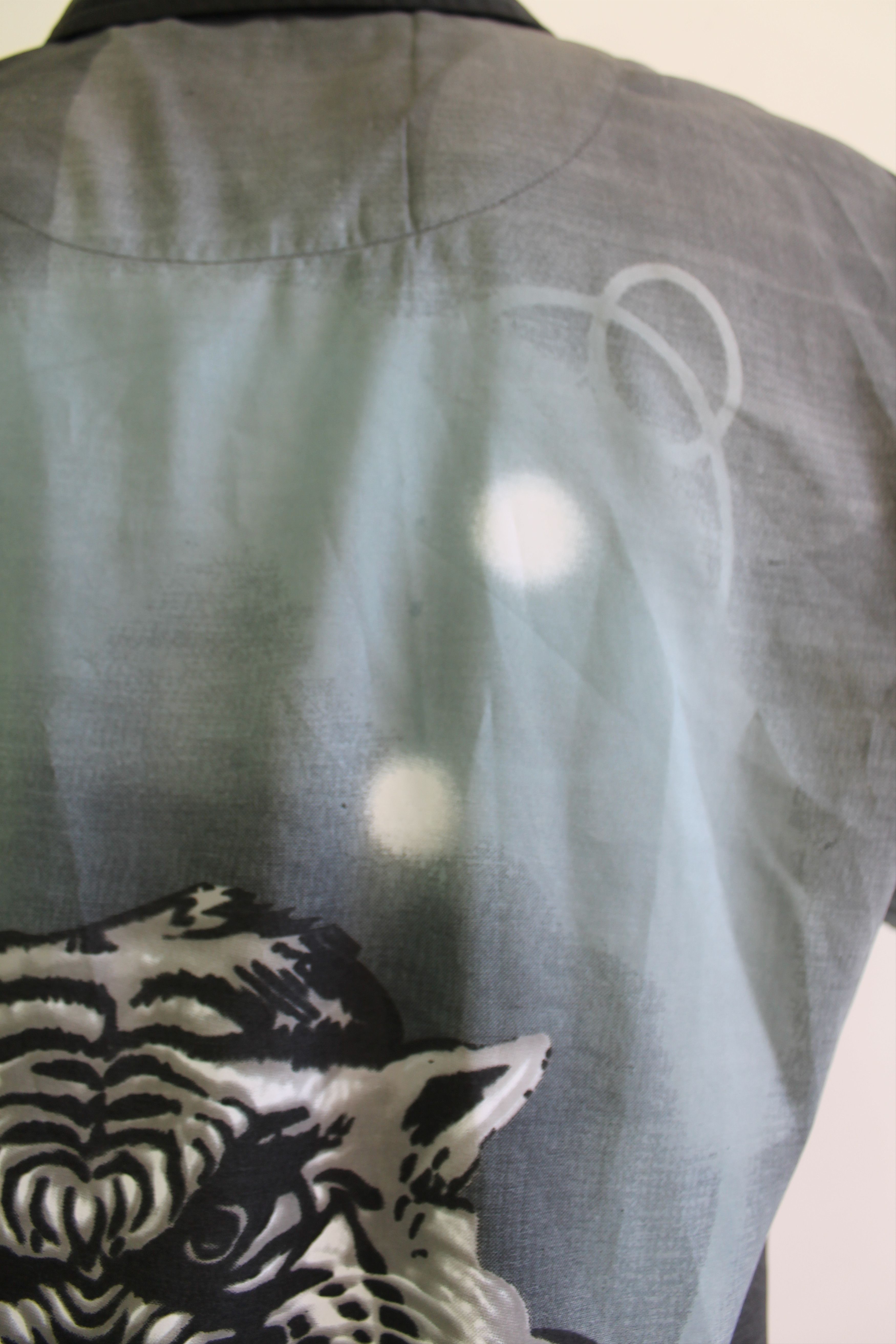 Vintage Y2K 00's Earthquake Vintage Tiger Shirt Short Sleeve Crazy Size US L / EU 52-54 / 3 - 6 Thumbnail