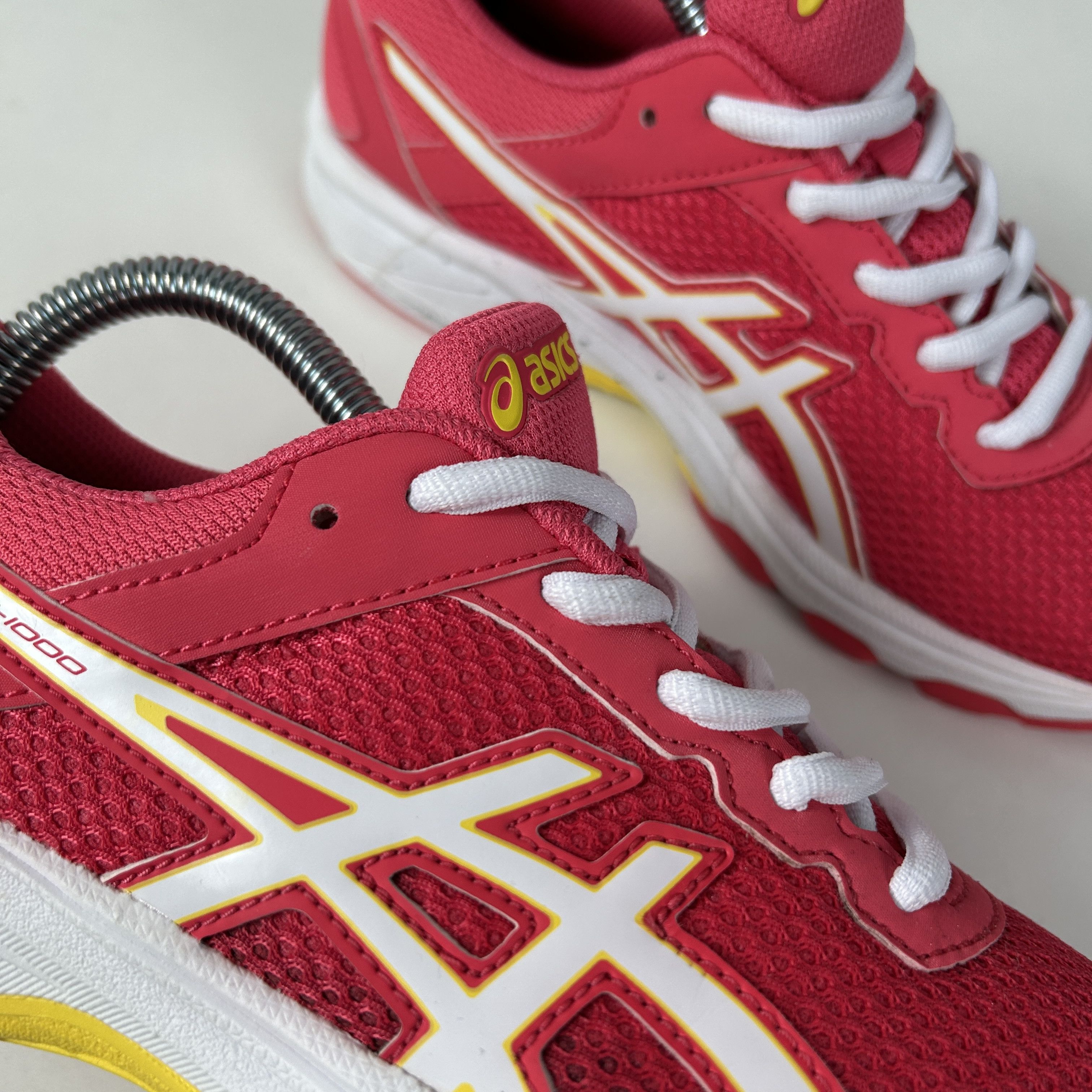 Asics × Vintage Asics GT 1000 6 GS Size US 5.5 / IT 35.5 - 2 Thumbnail