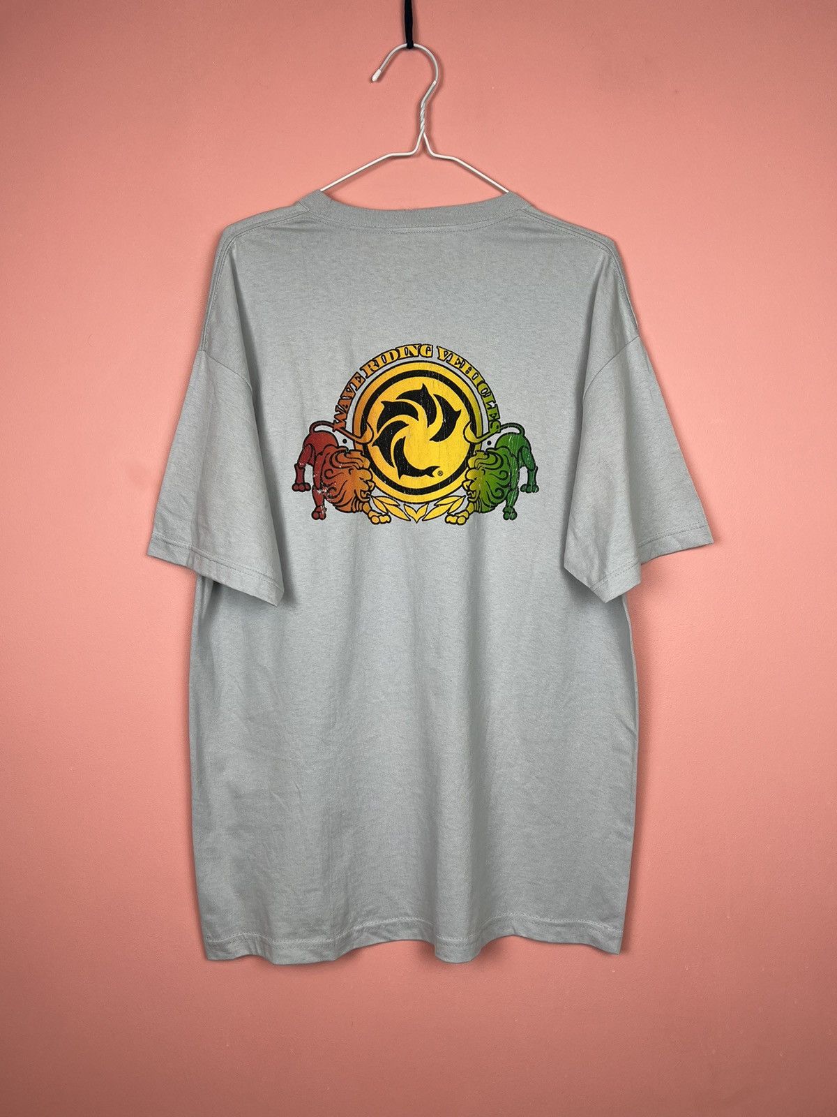 Other Wave riding vehicles vintage print shirt tee casual Size US XL / EU 56 / 4 - 10 Thumbnail