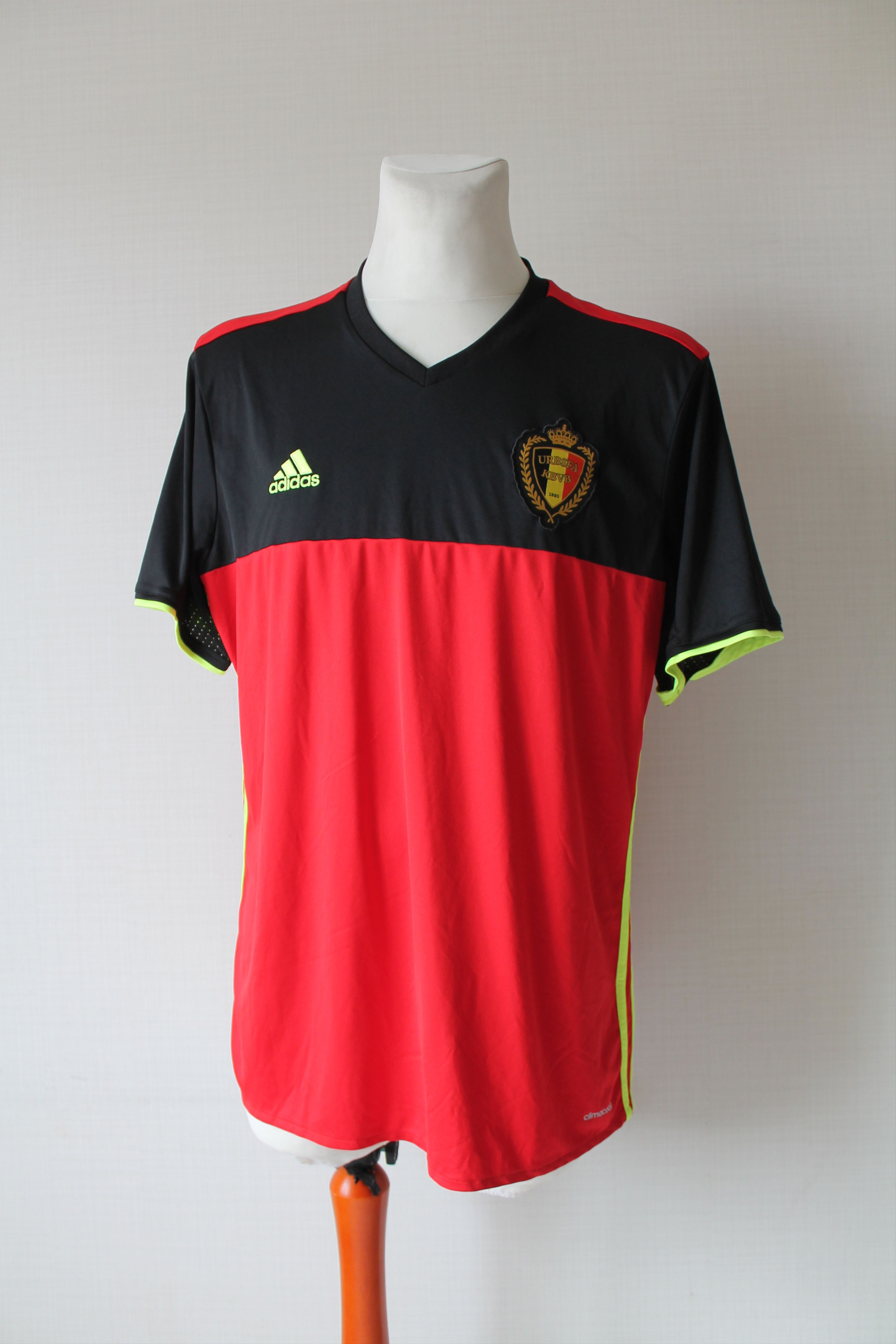 Adidas 2016 / 17 Belgium Team Home Jersey # 10 E. HAZARD Adidas Size US XL / EU 56 / 4 - 8 Thumbnail