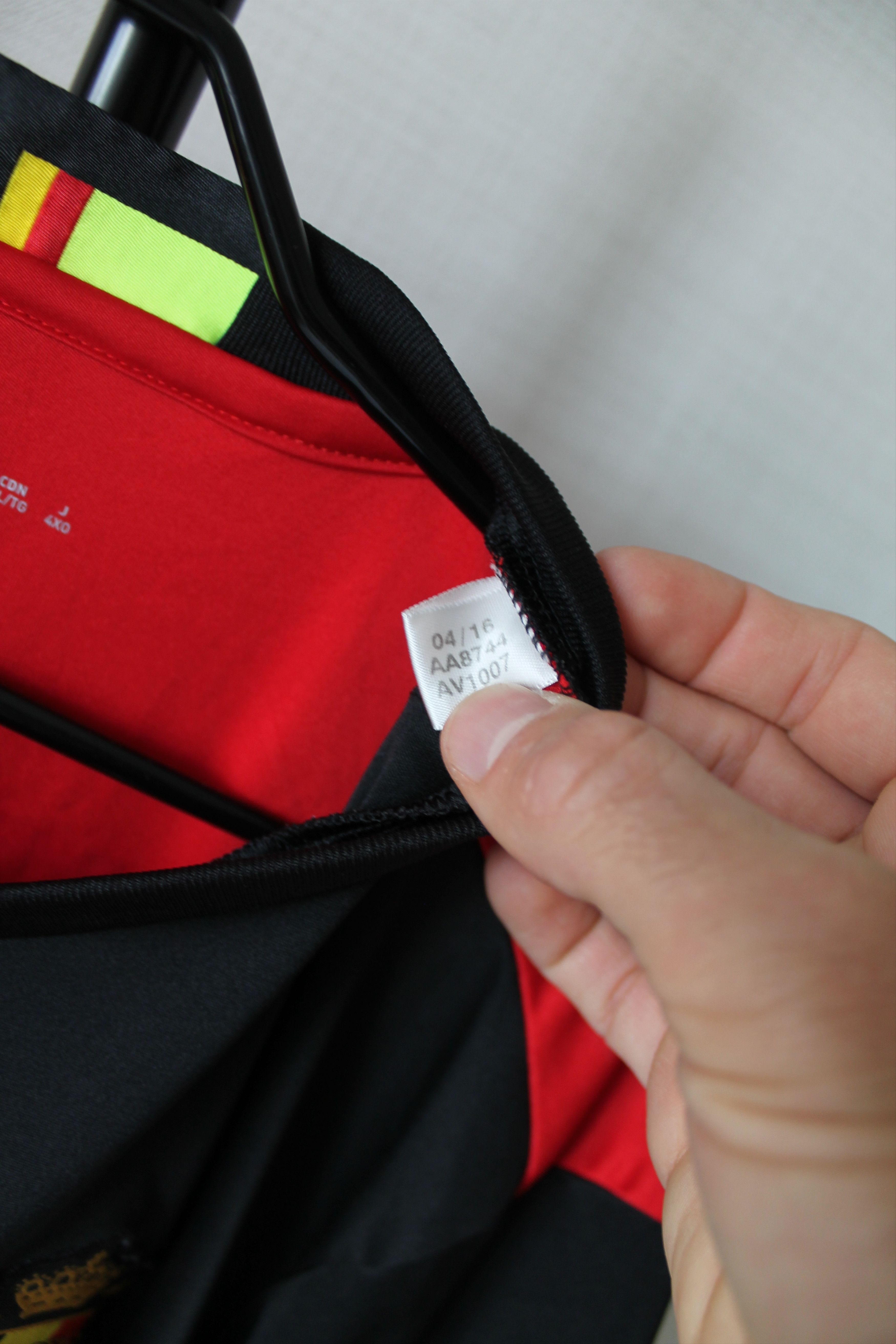 Adidas 2016 / 17 Belgium Team Home Jersey # 10 E. HAZARD Adidas Size US XL / EU 56 / 4 - 6 Thumbnail