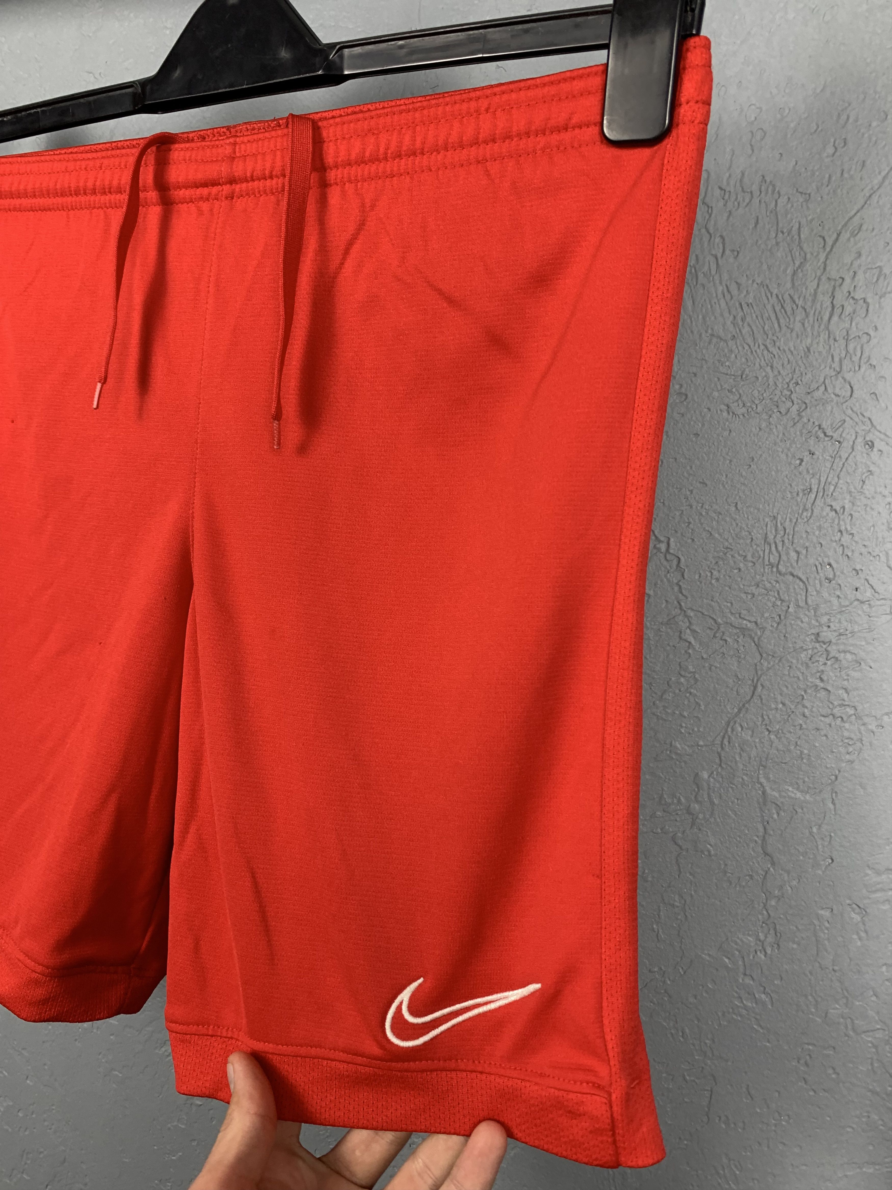 Nike × Vintage Nike Vintage Mens Shorts Dri Fit Y2K Size US 30 / EU 46 - 2 Thumbnail