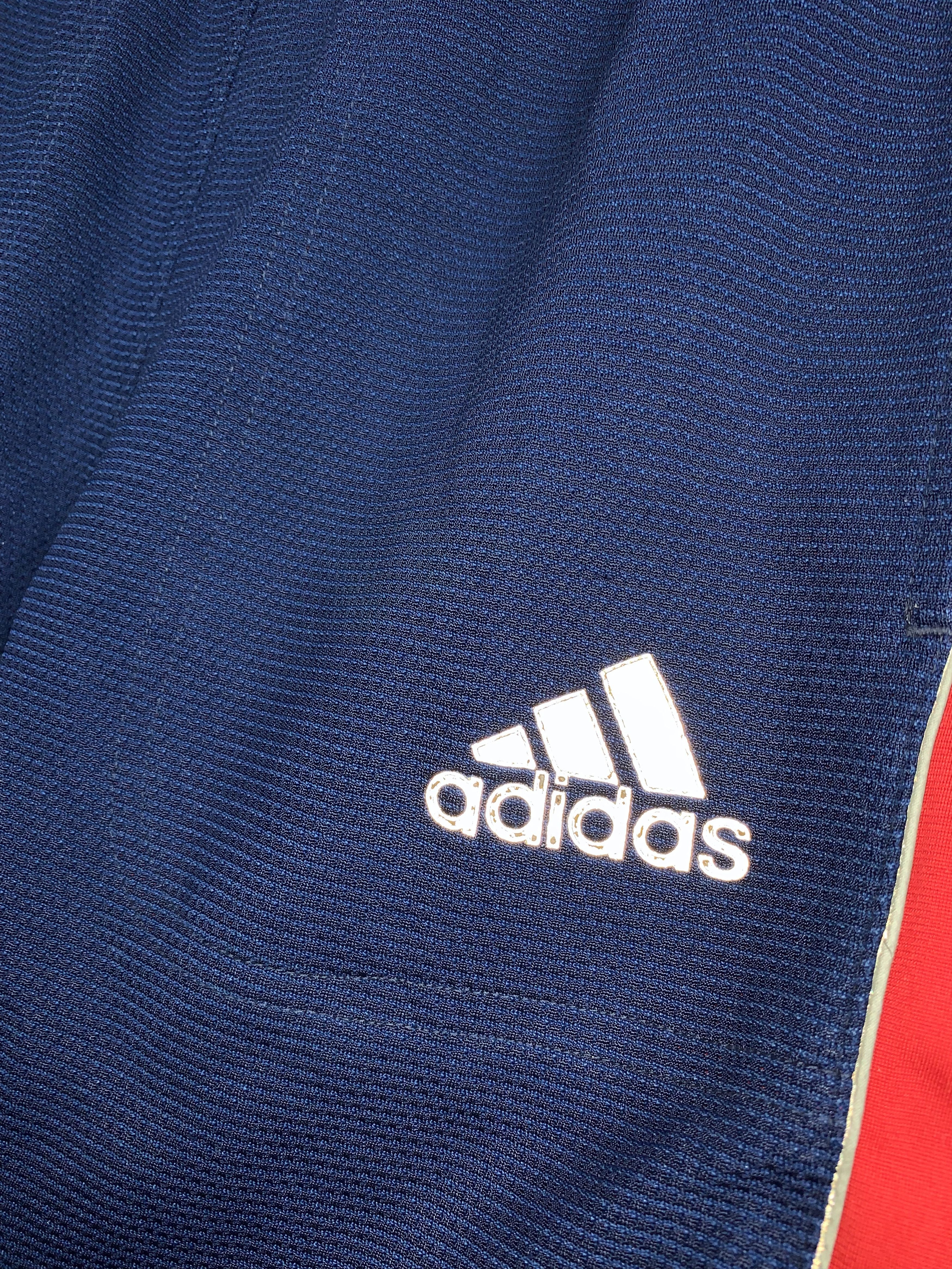 Adidas Adidas Vintage Mens Shorts Y2K Size US 34 / EU 50 - 5 Thumbnail