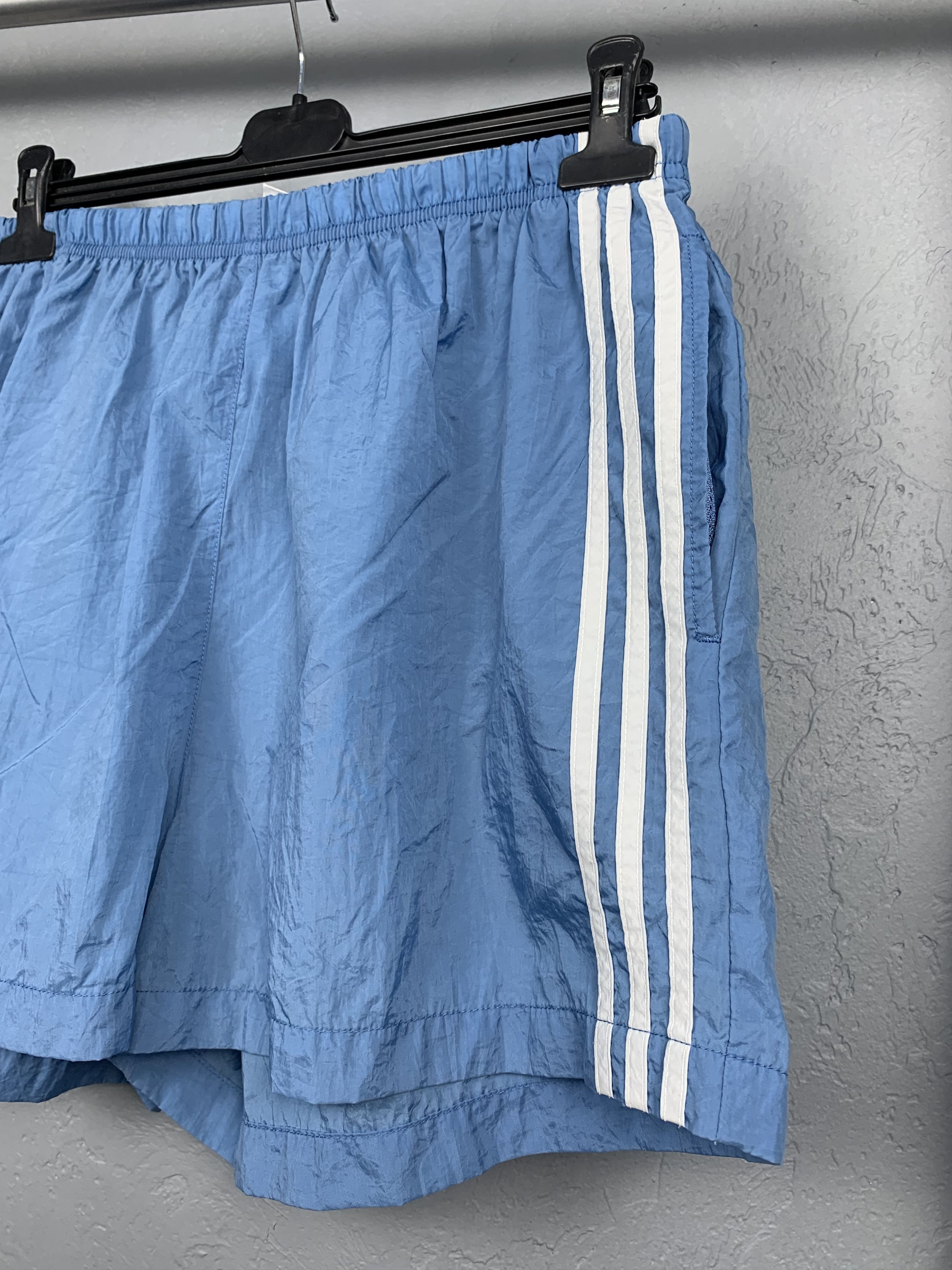 Adidas × Vintage Adidas 90s Vintage Mens Nylon Shorts Size US 36 / EU 52 - 2 Thumbnail