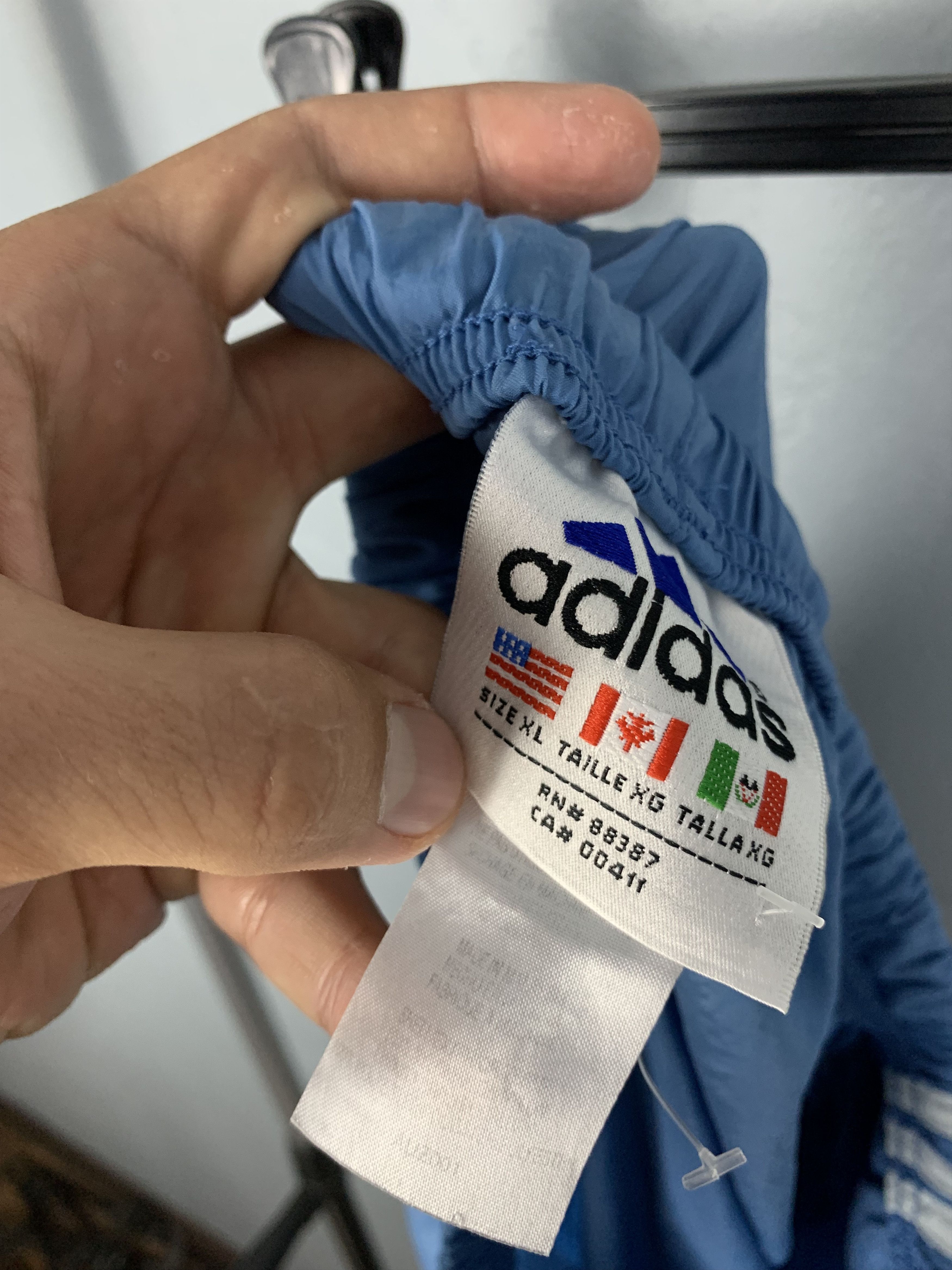 Adidas × Vintage Adidas 90s Vintage Mens Nylon Shorts Size US 36 / EU 52 - 5 Thumbnail