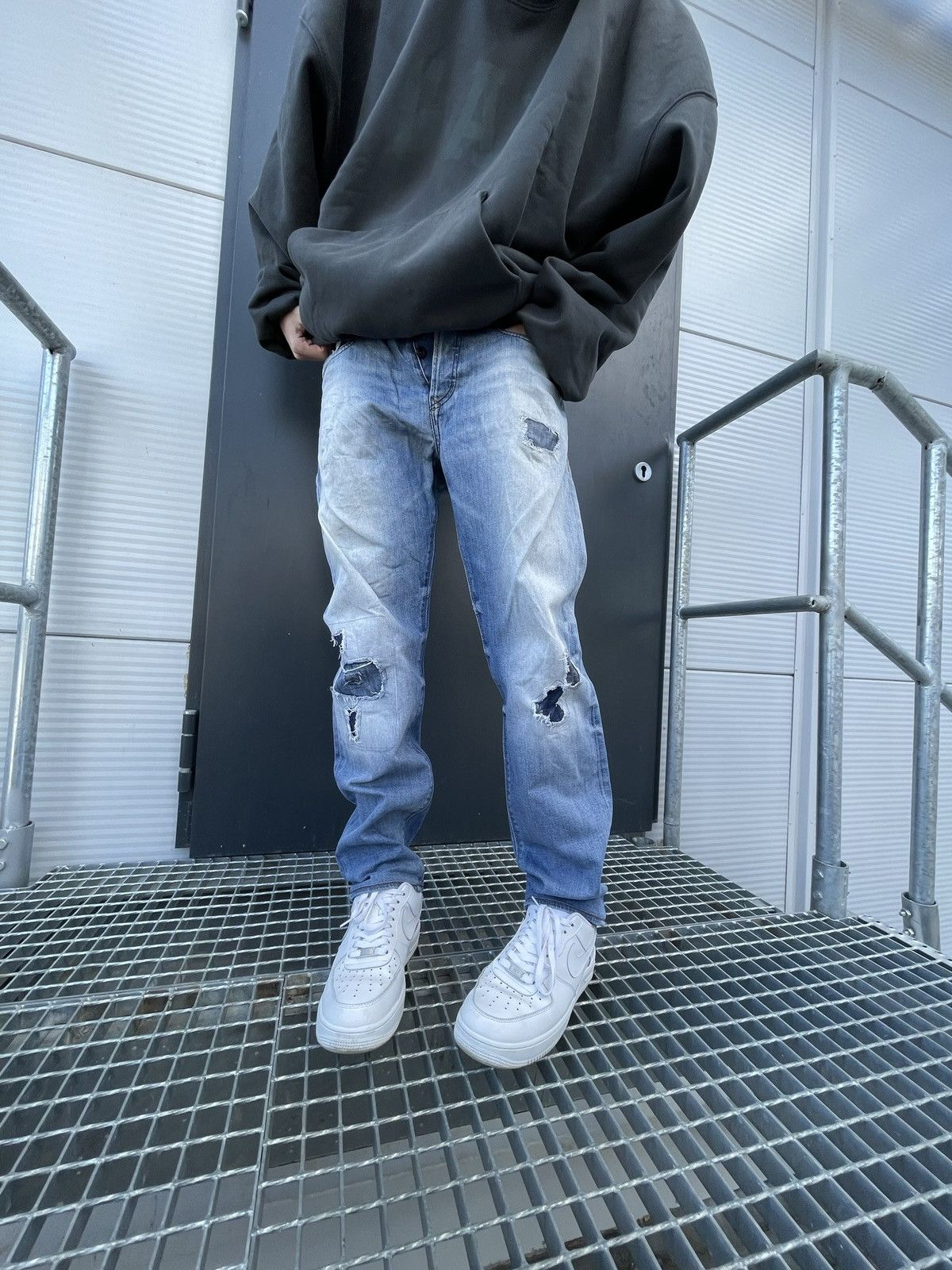 Diesel × Vintage Vintage Diesel distressed denim jeans skinny fit Size US 33 - 2 Thumbnail
