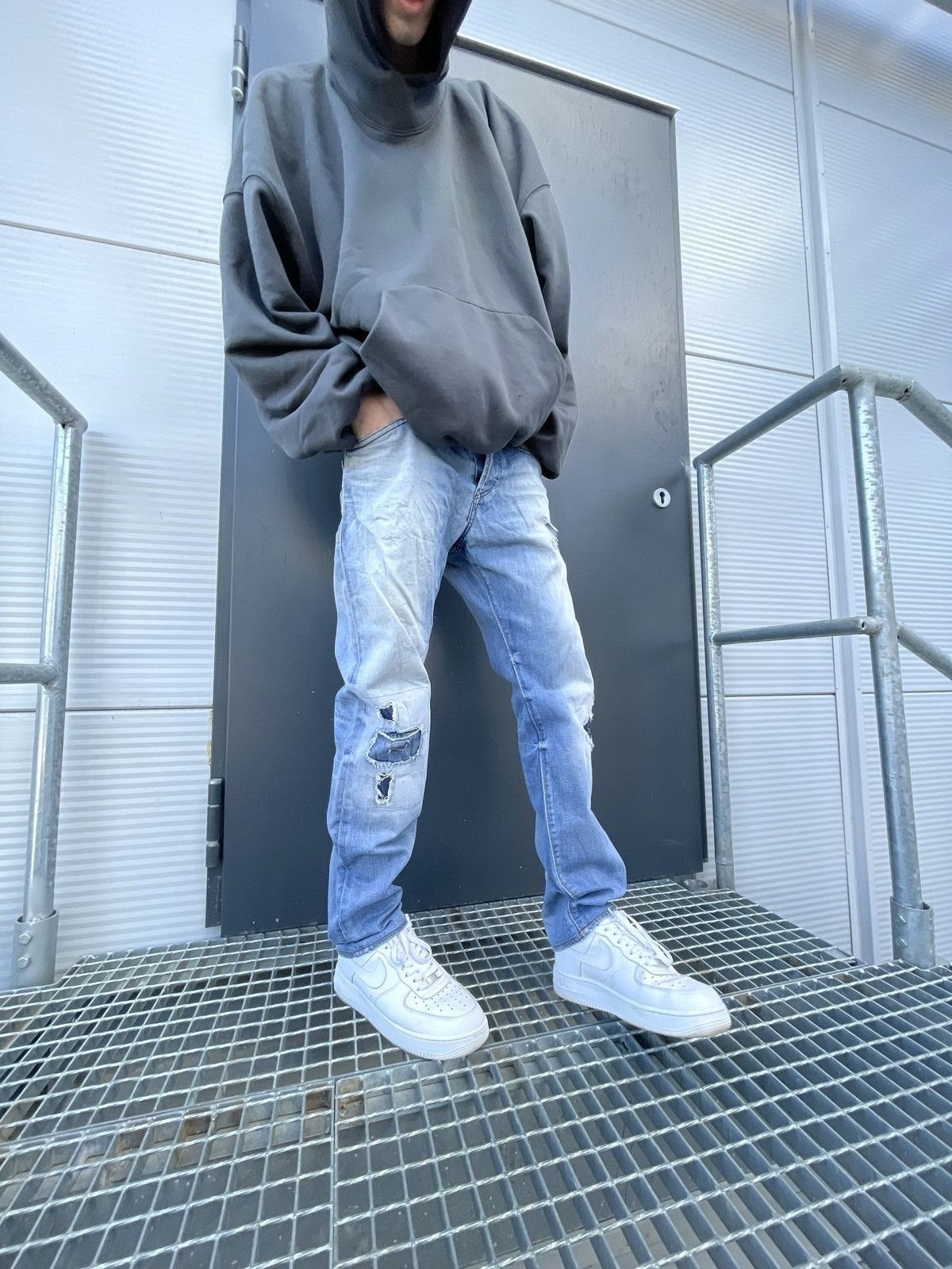 Diesel × Vintage Vintage Diesel distressed denim jeans skinny fit Size US 33 - 6 Thumbnail