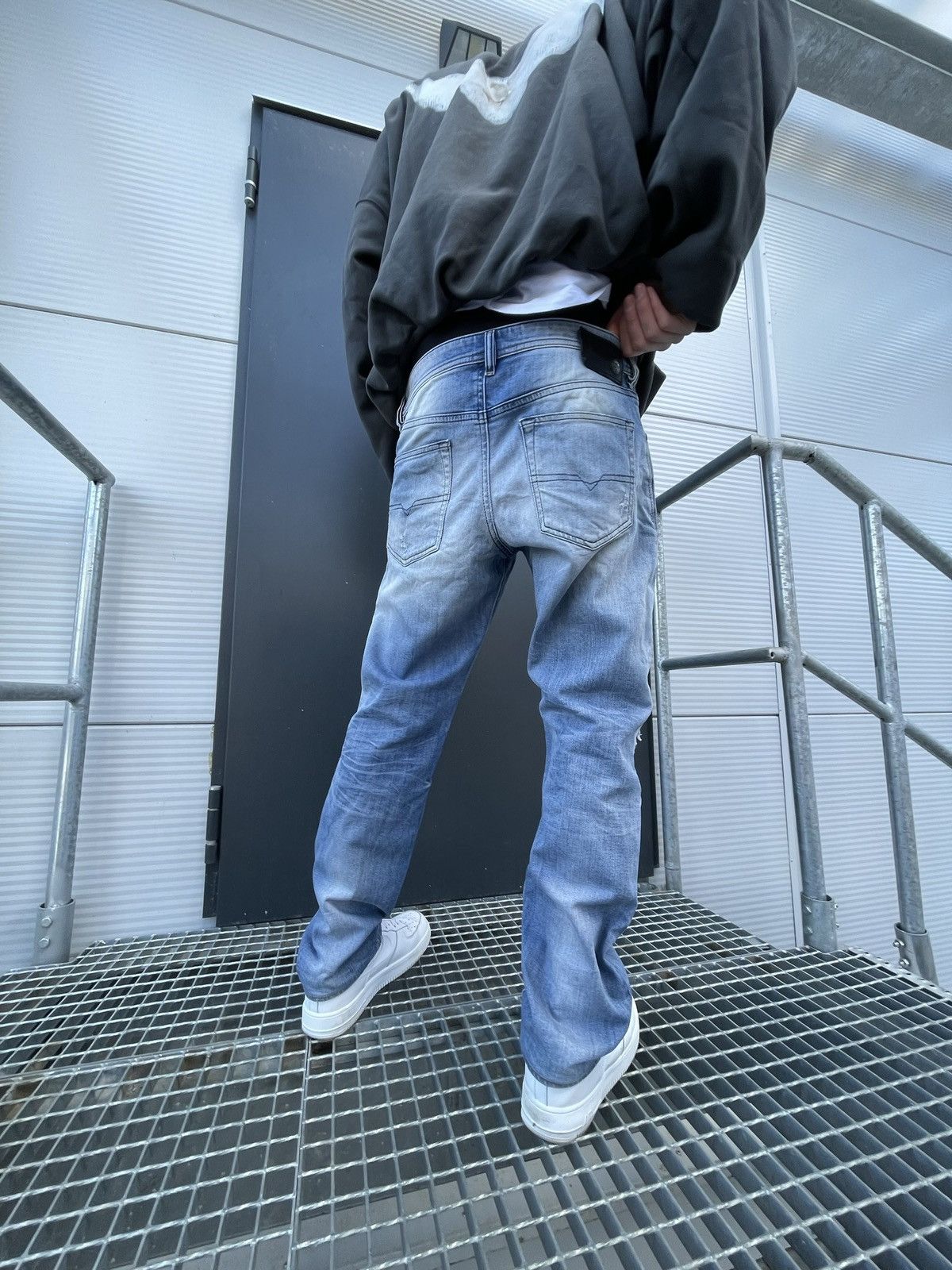 Diesel × Vintage Vintage Diesel distressed denim jeans skinny fit Size US 33 - 4 Thumbnail
