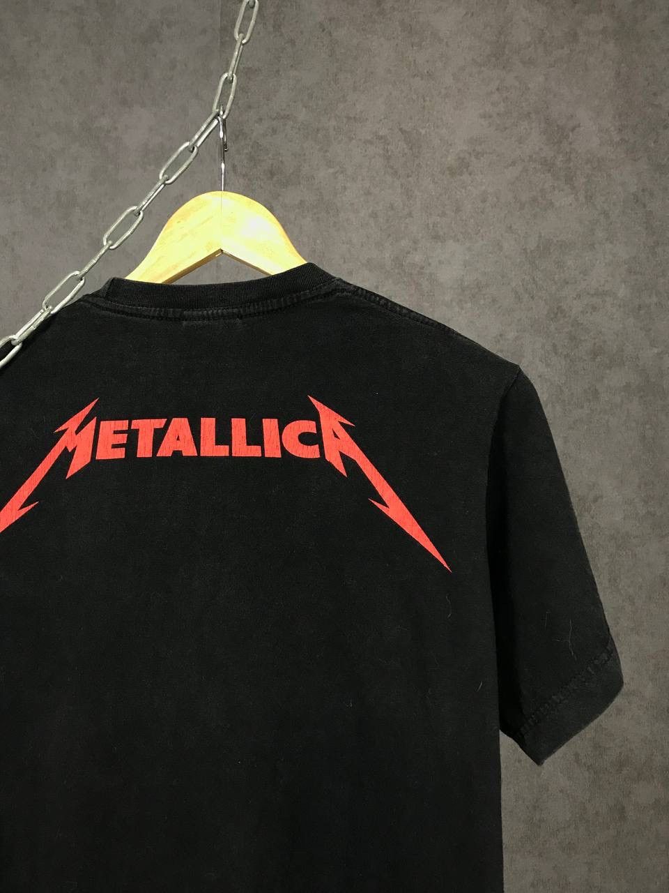 Band Tees Metallica Death Magnetic 2010 vintage band rock tour tee Size US M / EU 48-50 / 2 - 4 Thumbnail