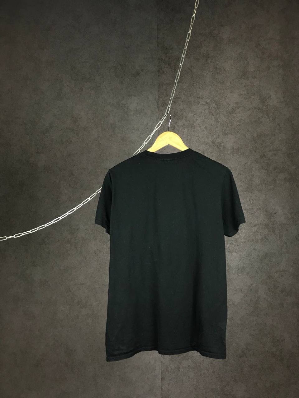 Gildan YeSaintWest Kanye West tour streetwear tee Size US M / EU 48-50 / 2 - 4 Thumbnail