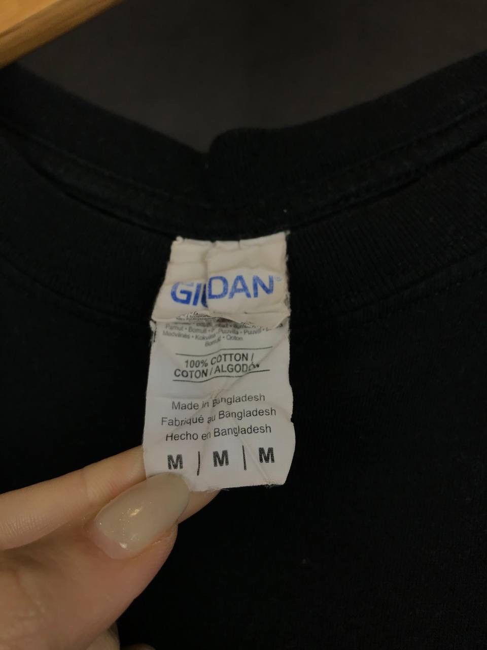 Gildan YeSaintWest Kanye West tour streetwear tee Size US M / EU 48-50 / 2 - 3 Thumbnail