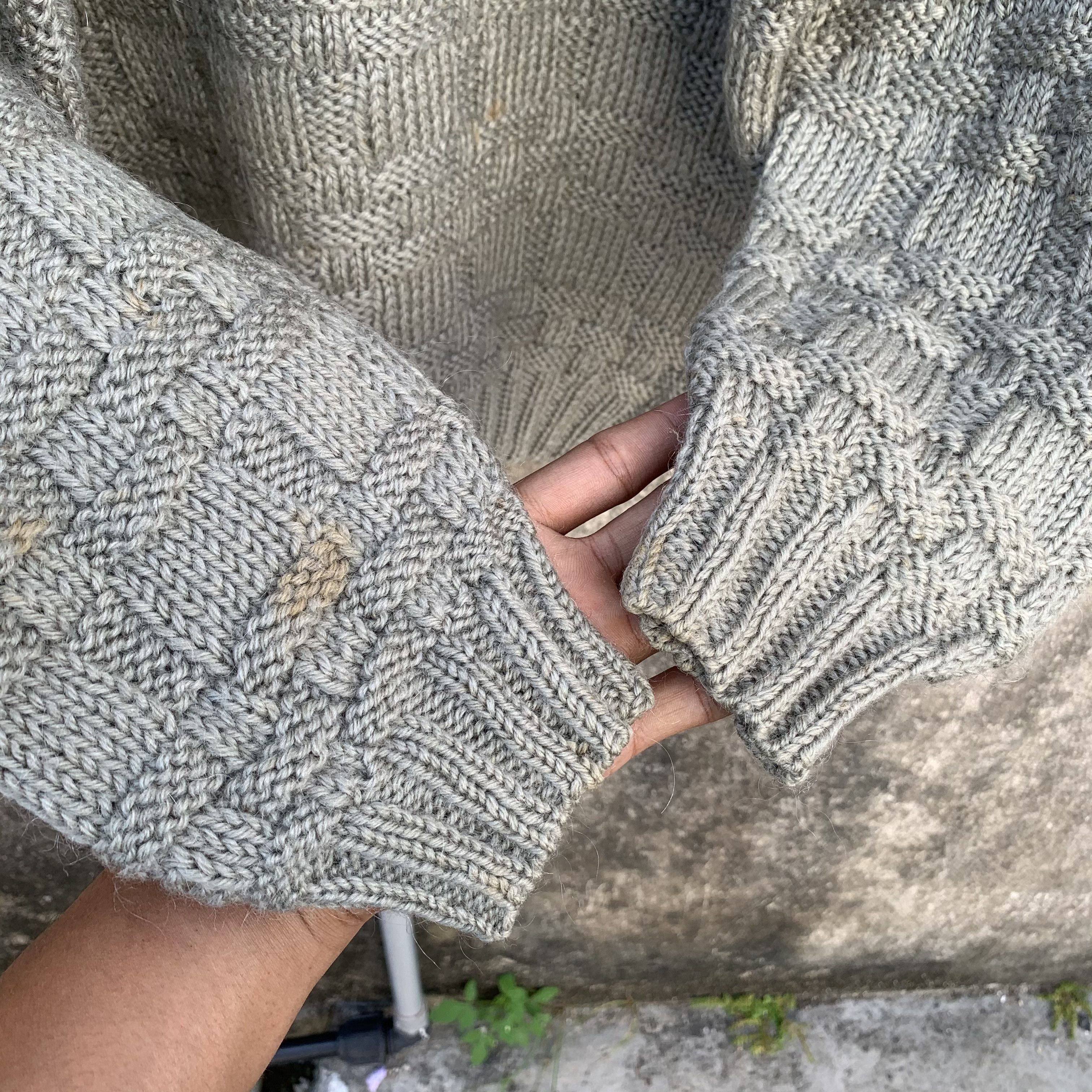 Japanese Brand JAPANESE VINTAGE Knit Wool V Neck Jumper Baggy Sweater Size US M / EU 48-50 / 2 - 7 Thumbnail