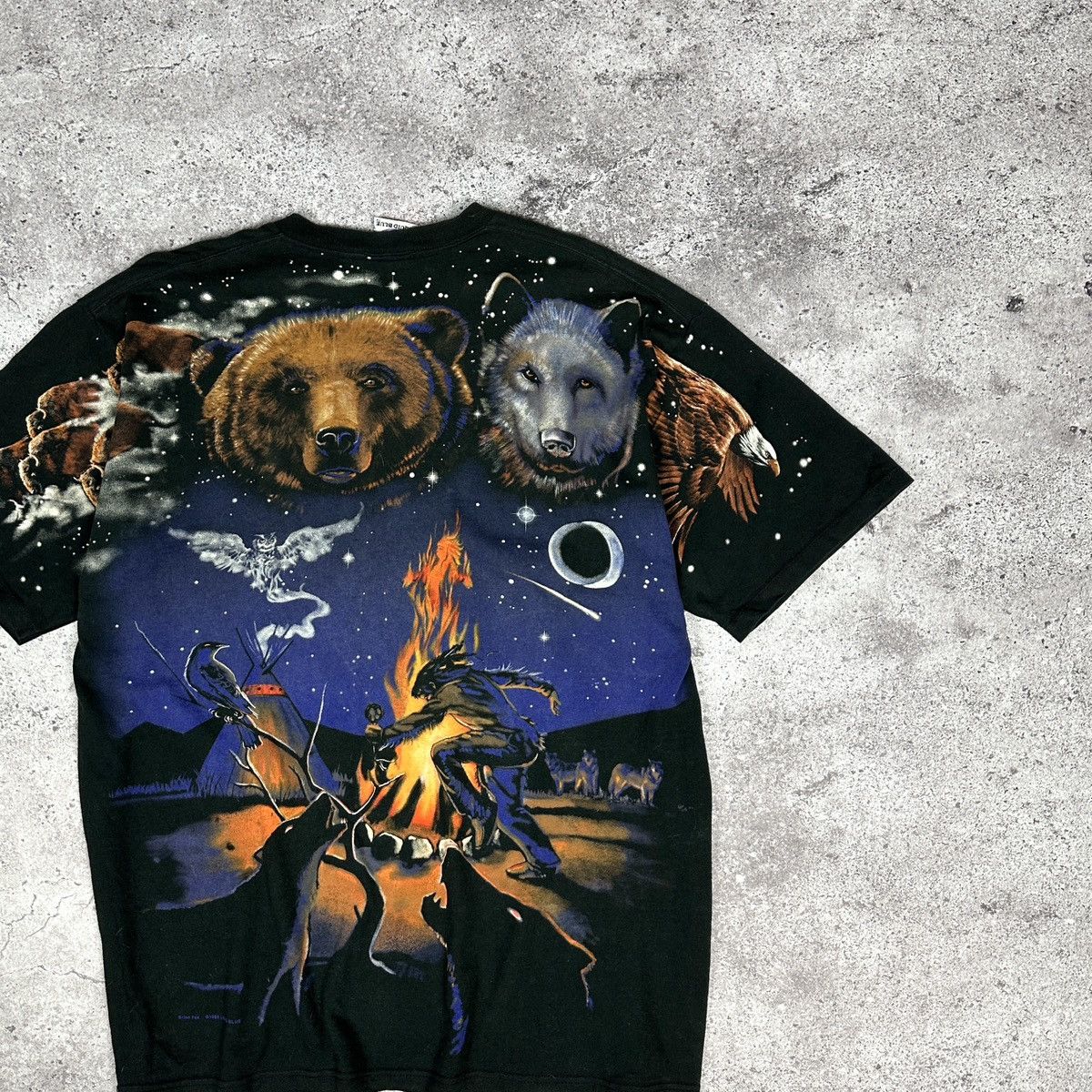 Liquid Blue Vintage 90s Liquid Blue AOP Indian Spirits fire Animal tee Size US XL / EU 56 / 4 - 4 Thumbnail