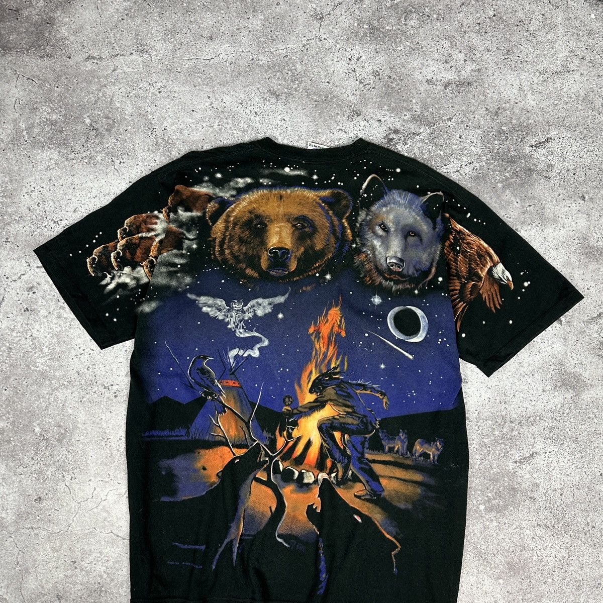 Liquid Blue Vintage 90s Liquid Blue AOP Indian Spirits fire Animal tee Size US XL / EU 56 / 4 - 7 Thumbnail