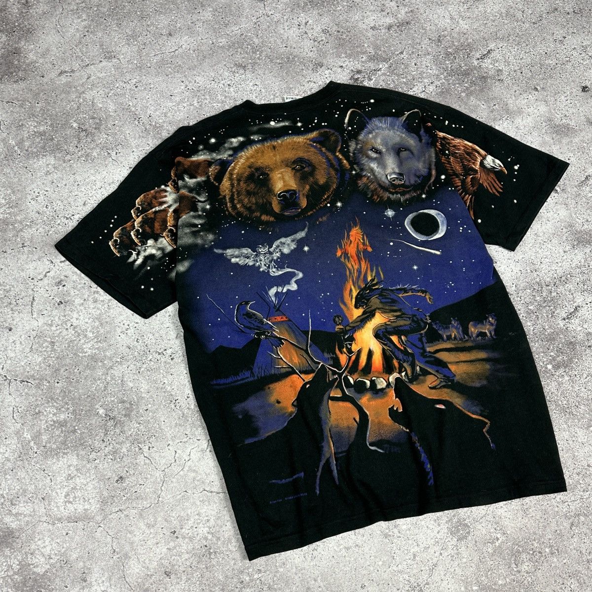 Liquid Blue Vintage 90s Liquid Blue AOP Indian Spirits fire Animal tee Size US XL / EU 56 / 4 - 6 Thumbnail