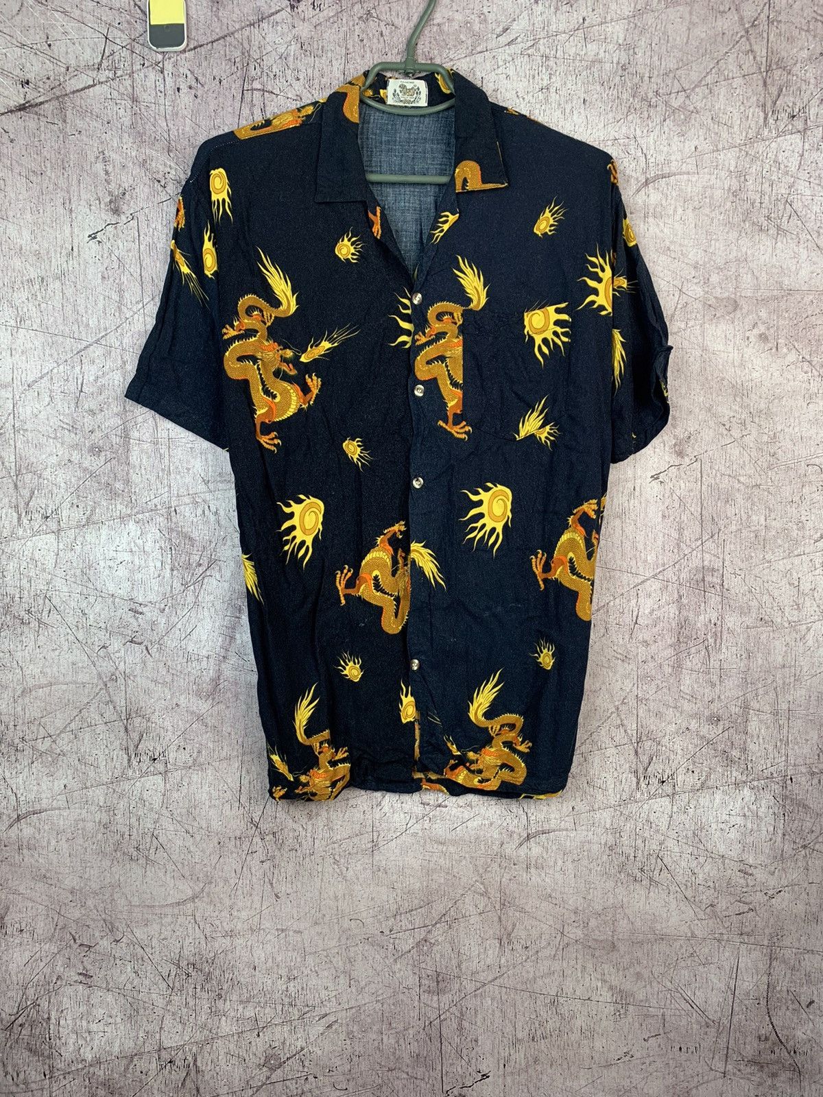 Japanese Brand Asian Dragon Vintage Mens Hawaiian Shirt Size US M / EU 48-50 / 2 - 1 Thumbnail