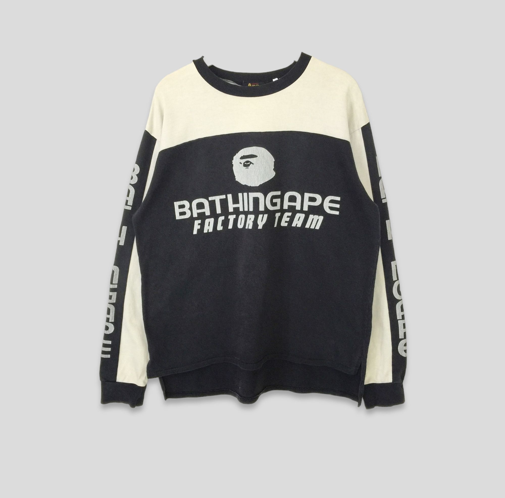 Bape Vintage Bathing ape bape factory team pullover crewneck Size US L / EU 52-54 / 3 - 2 Thumbnail