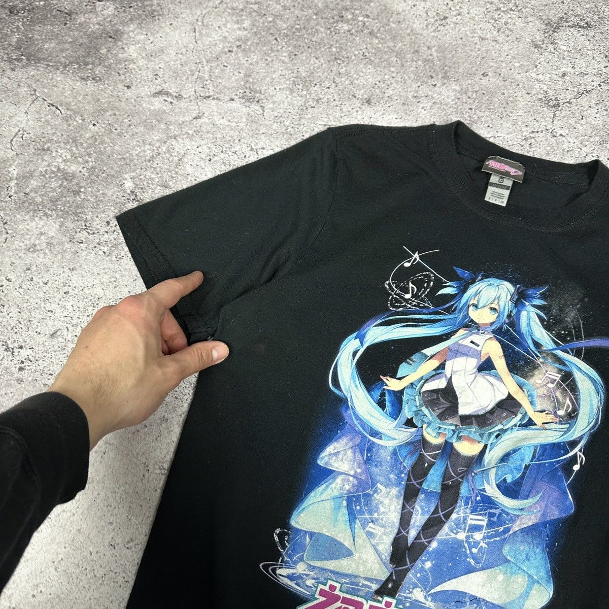 Anime Vintage 00s Hatsune Miku Vocaloid Software Promo tee Y2K Size US S / EU 44-46 / 1 - 4 Thumbnail