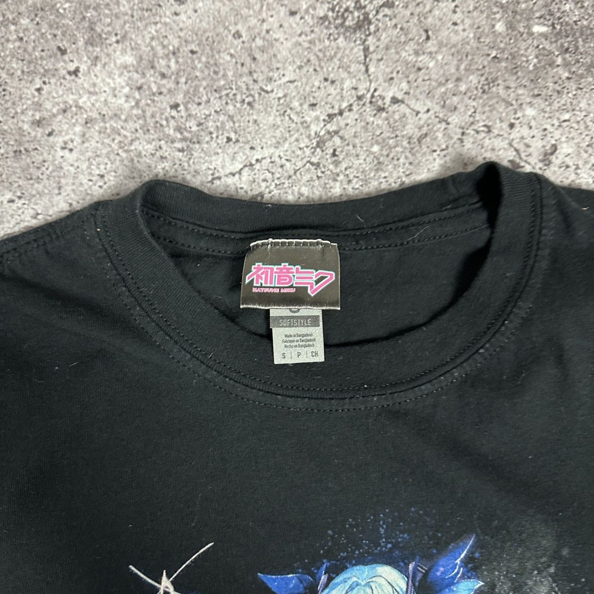 Anime Vintage 00s Hatsune Miku Vocaloid Software Promo tee Y2K Size US S / EU 44-46 / 1 - 6 Thumbnail