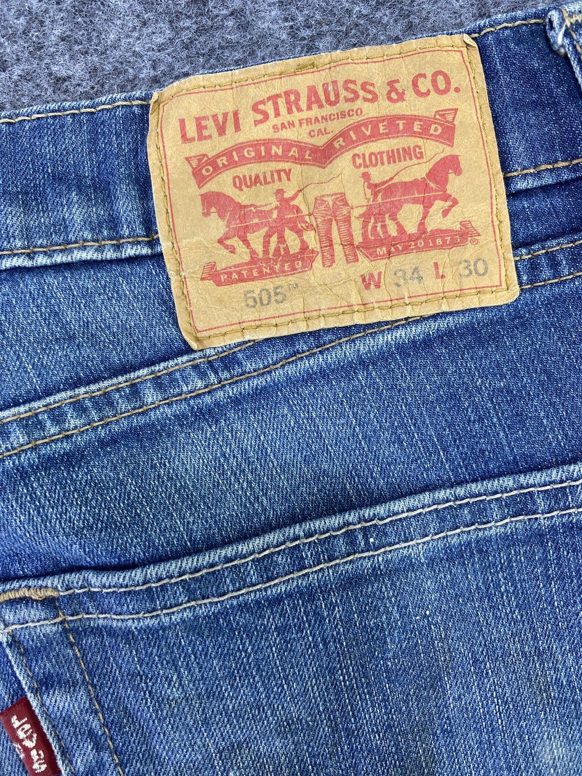 Levi's Vintage Levis 505 Blue Wash Jeans - J790 Size US 34 / EU 50 - 8 Thumbnail