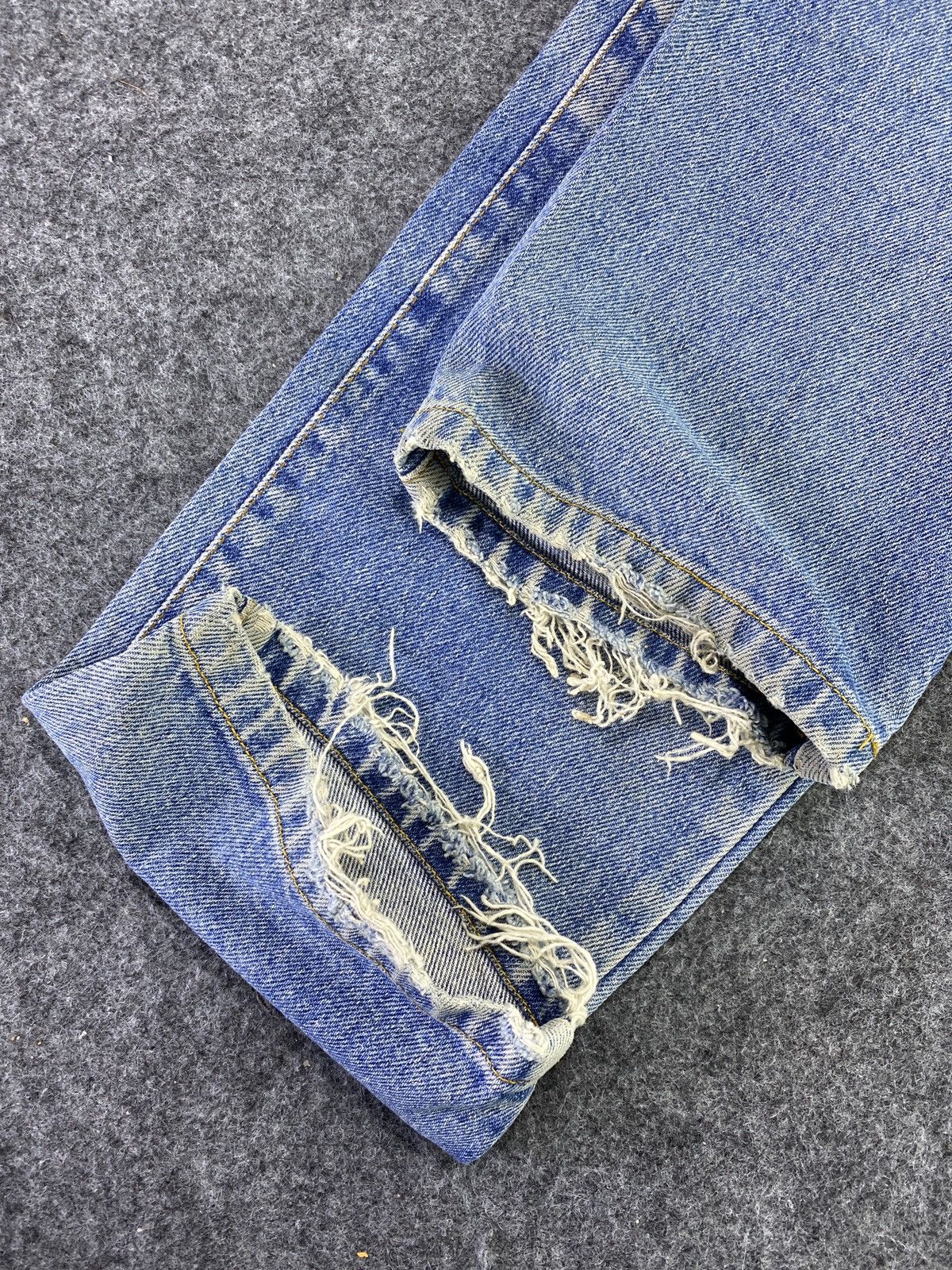 Edwin Edwin Made In Italy Distress Blue Wash Jeans - J792 Size US 28 / EU 44 - 8 Thumbnail