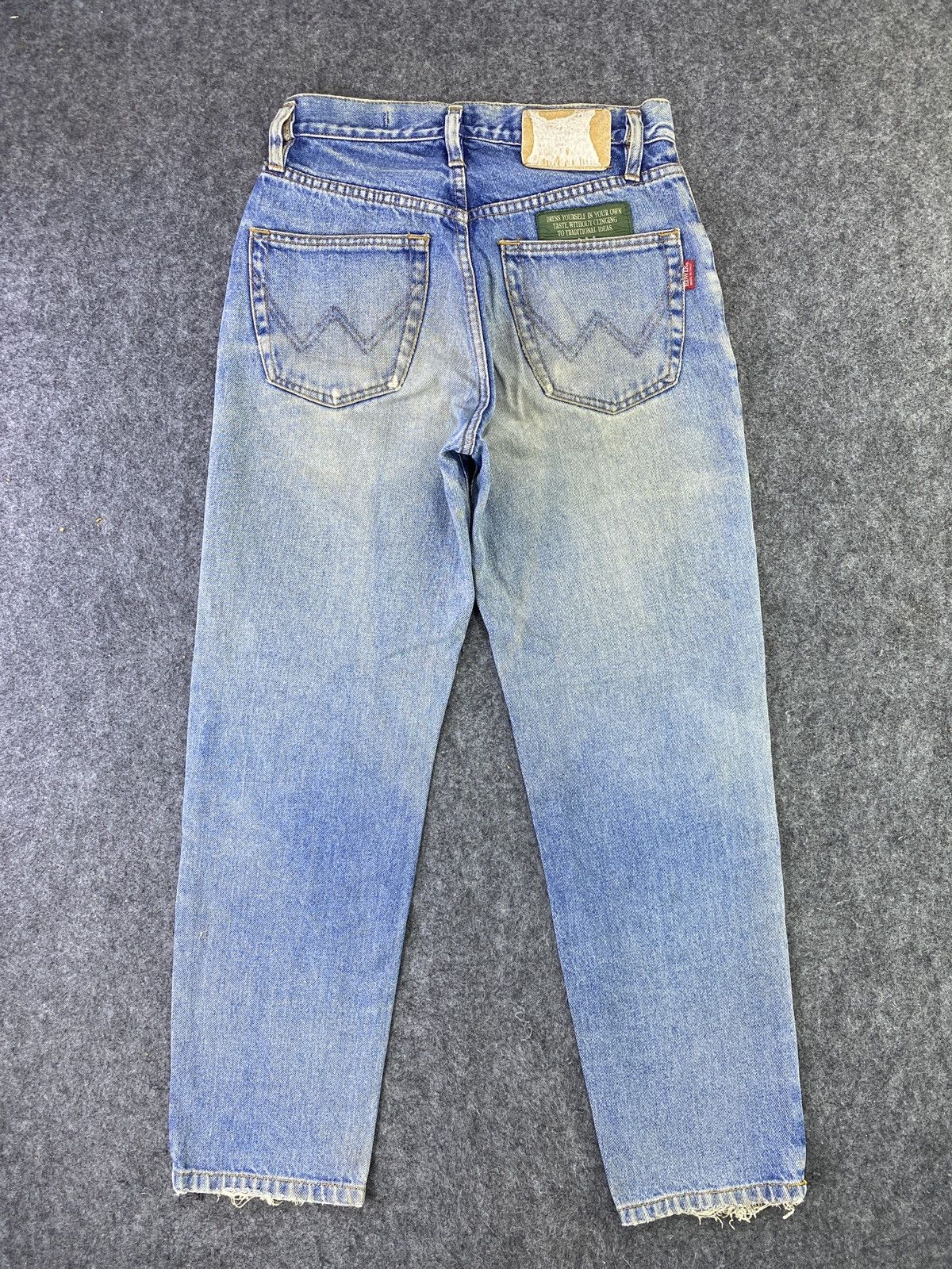 Edwin Edwin Made In Italy Distress Blue Wash Jeans - J792 Size US 28 / EU 44 - 2 Thumbnail