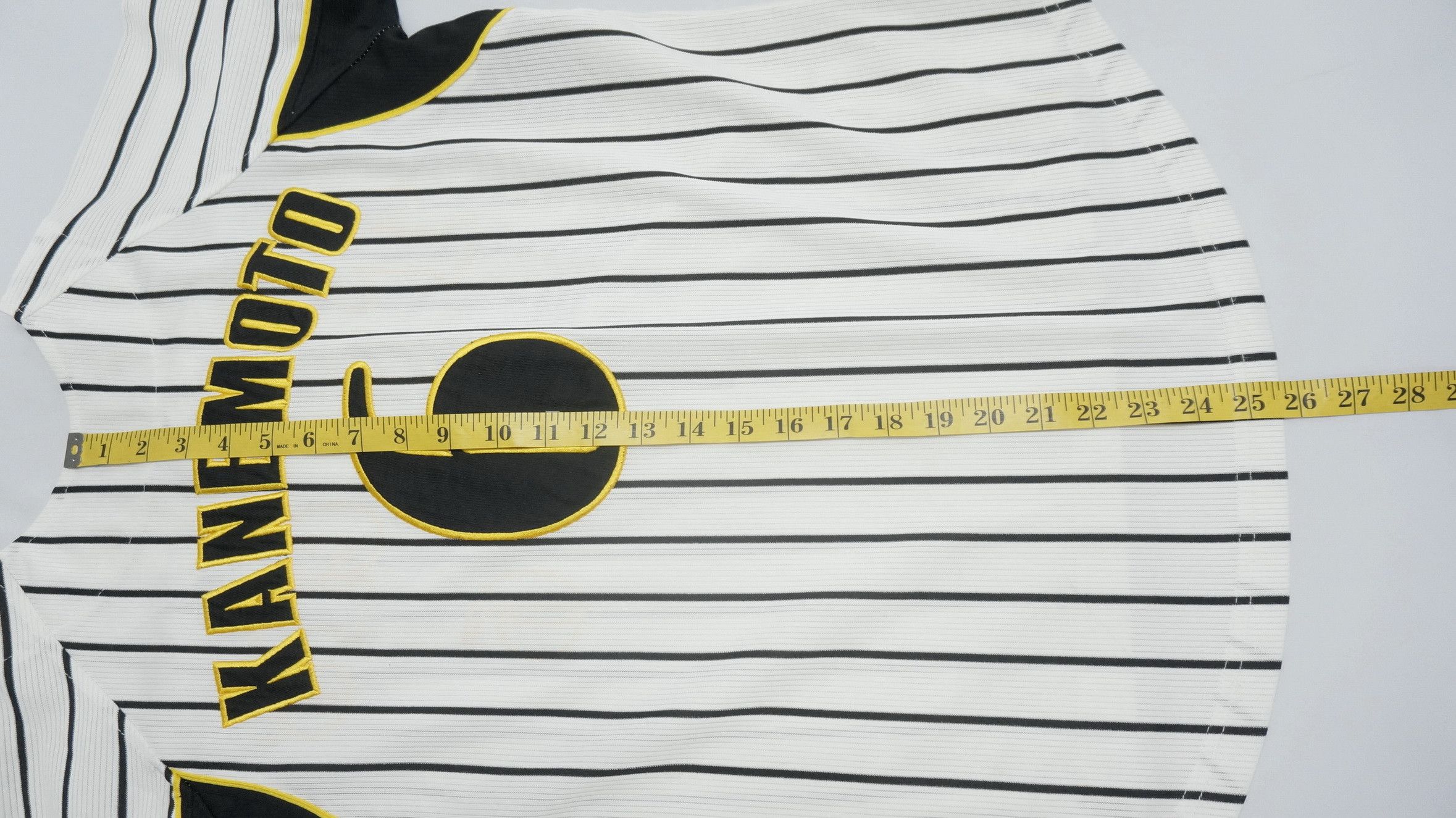 Japanese Brand Japan HANSHIN TIGERS Jersey Kanemoto Size US XS / EU 42 / 0 - 7 Thumbnail