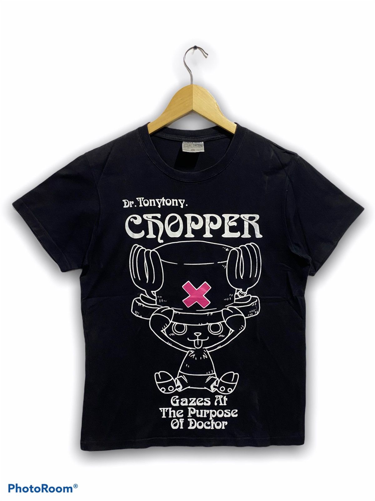 image of Anima x One Piece Japanese Anime One Piece Tony Chopper T-Shirt in Black, Men's (Size Small)