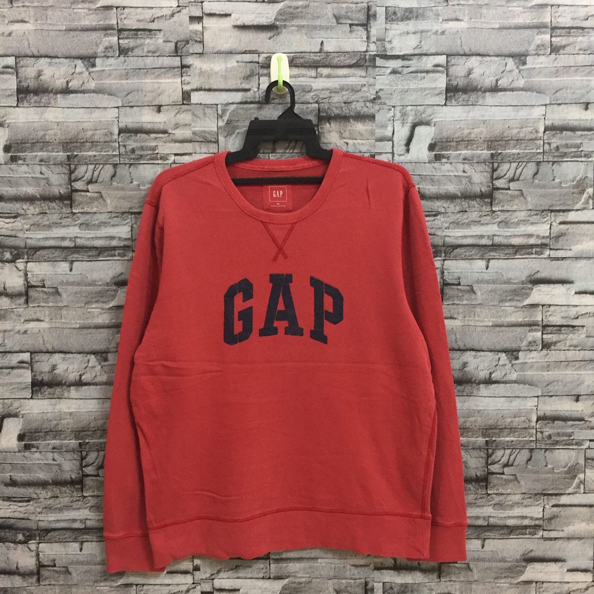 Vintage GAP sweatshirt big logo spell out oversized