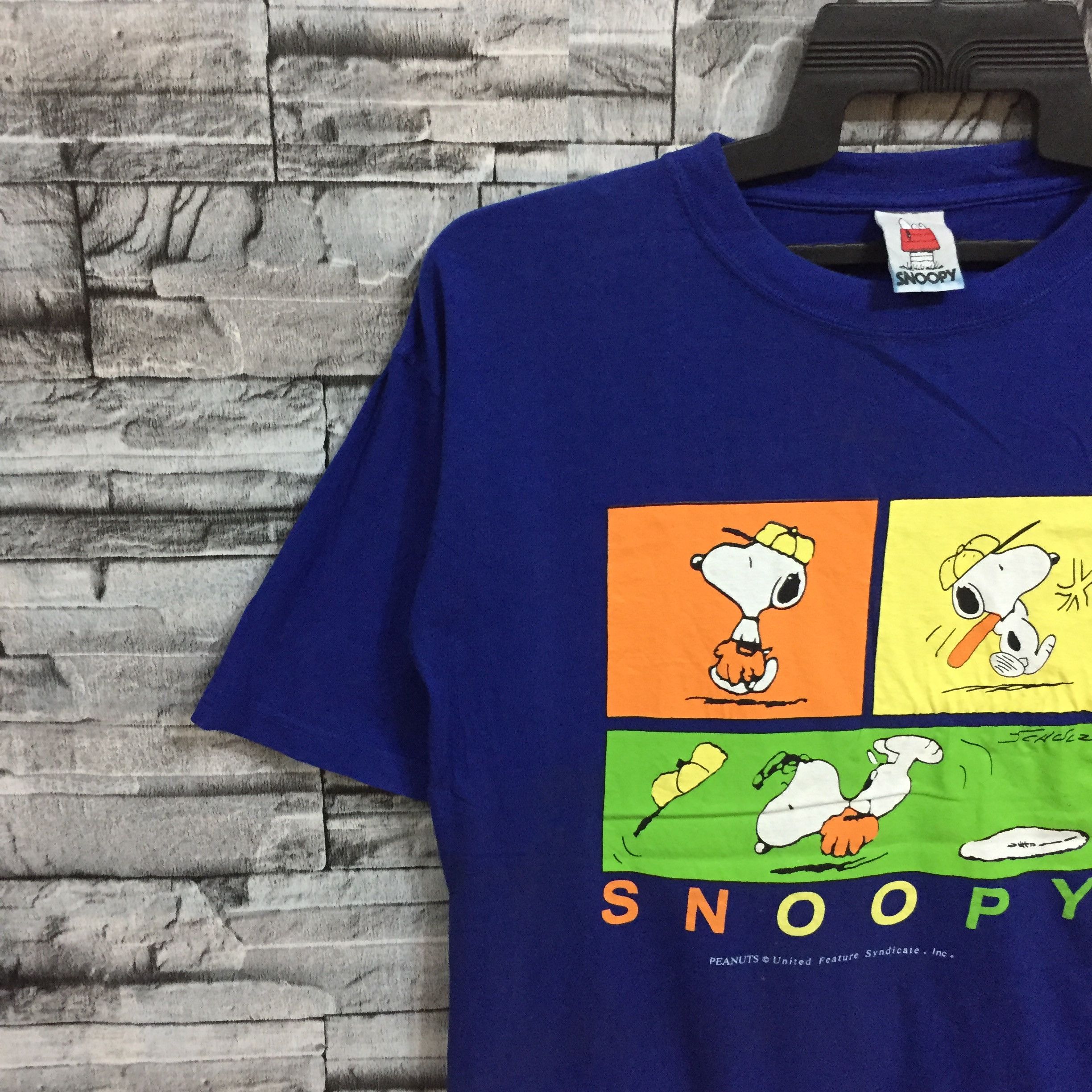 Peanuts Vintage Snoopy t shirt peanuts baseball t shirt fit L Size US L / EU 52-54 / 3 - 4 Thumbnail
