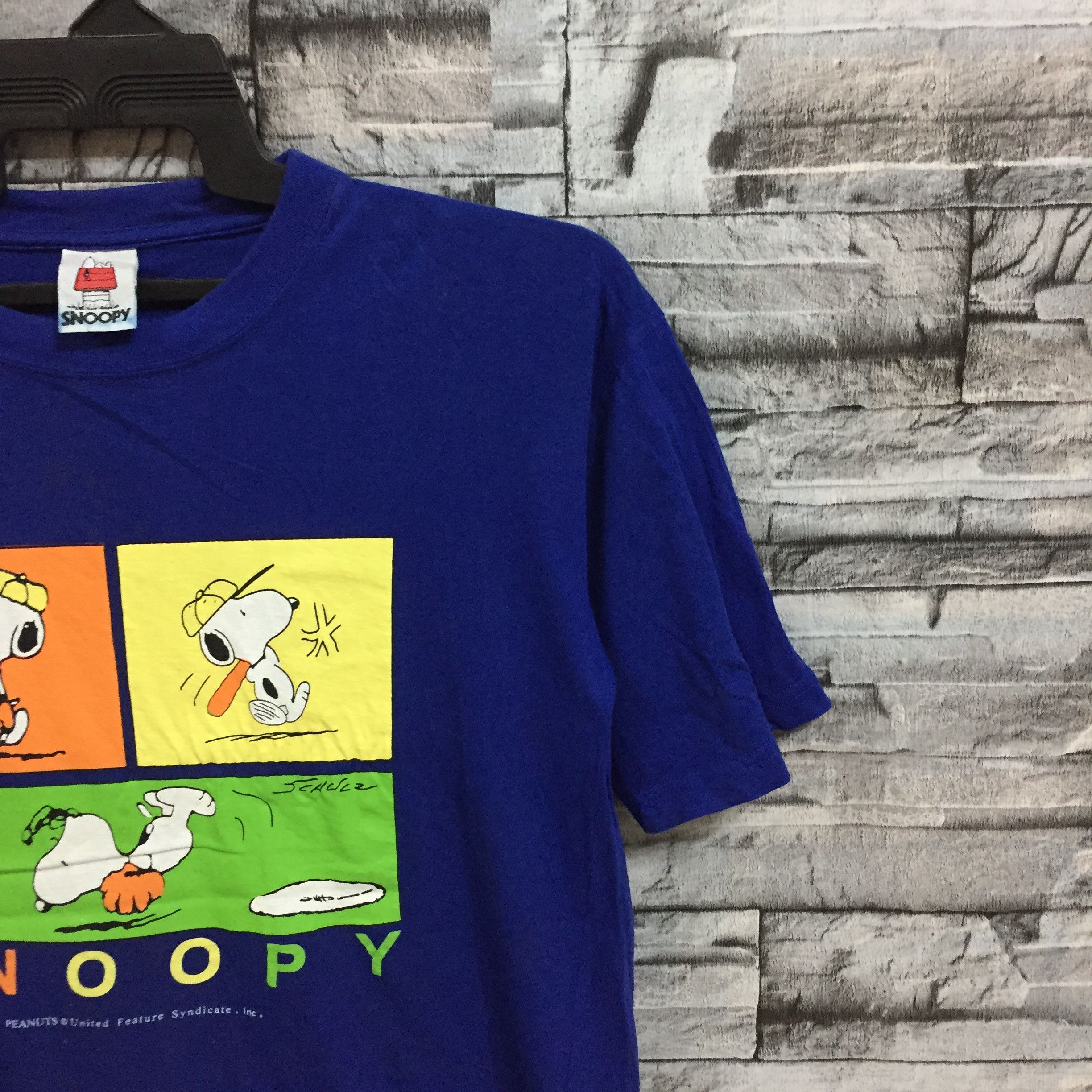 Peanuts Vintage Snoopy t shirt peanuts baseball t shirt fit L Size US L / EU 52-54 / 3 - 5 Thumbnail