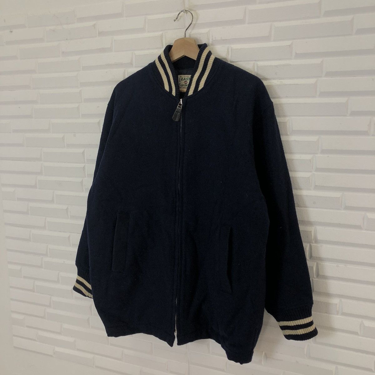 Japanese Brand VINTAGE EAST BOY SPORTS VARSITY JACKET BIG LOGO Size US M / EU 48-50 / 2 - 3 Thumbnail