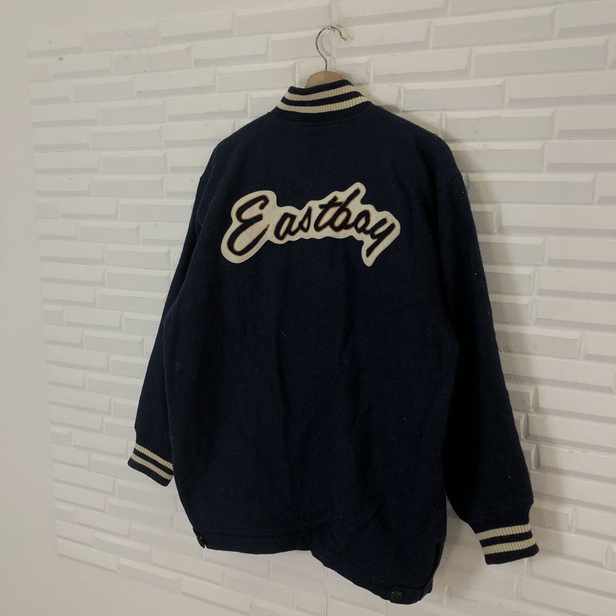 Japanese Brand VINTAGE EAST BOY SPORTS VARSITY JACKET BIG LOGO Size US M / EU 48-50 / 2 - 9 Thumbnail