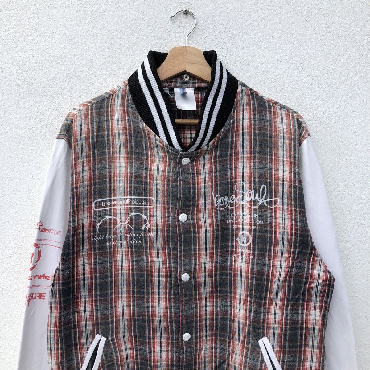 Japanese Brand VINTAGE VARSITY JACKET TARTAN DESIGN RARE STYLE Size US L / EU 52-54 / 3 - 3 Thumbnail