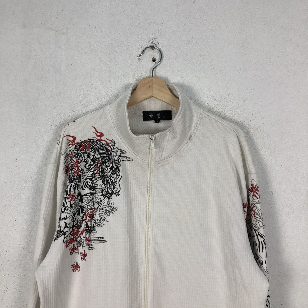 Japanese Brand VINTAGE SUKAJAN DESIGN DRAGON ZIPPER JACKET JAPAN Size US L / EU 52-54 / 3 - 3 Thumbnail