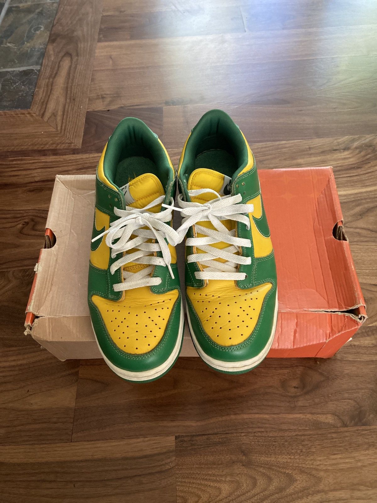 Nike Nike Brazil Dunk Low M10.5 Size US 10.5 / EU 43-44 - 1 Thumbnail