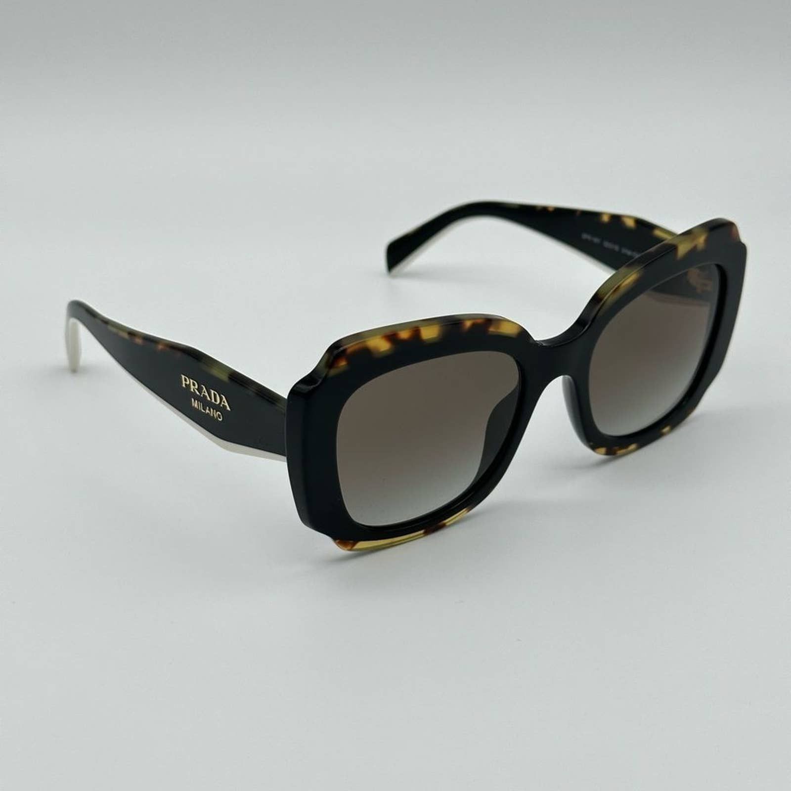 BRAND NEW Prada PR 16YS 01M0A7 Black/Havana Women Sunglasses