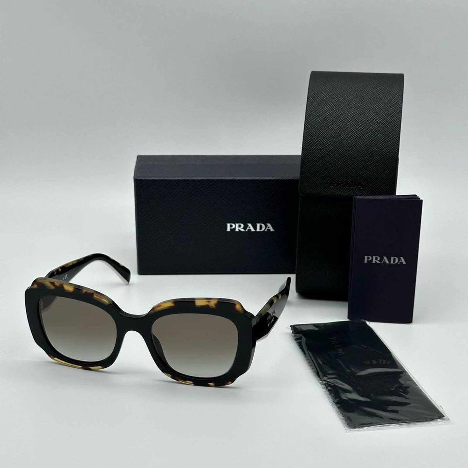 BRAND NEW Prada PR 16YS 01M0A7 Black/Havana Women Sunglasses
