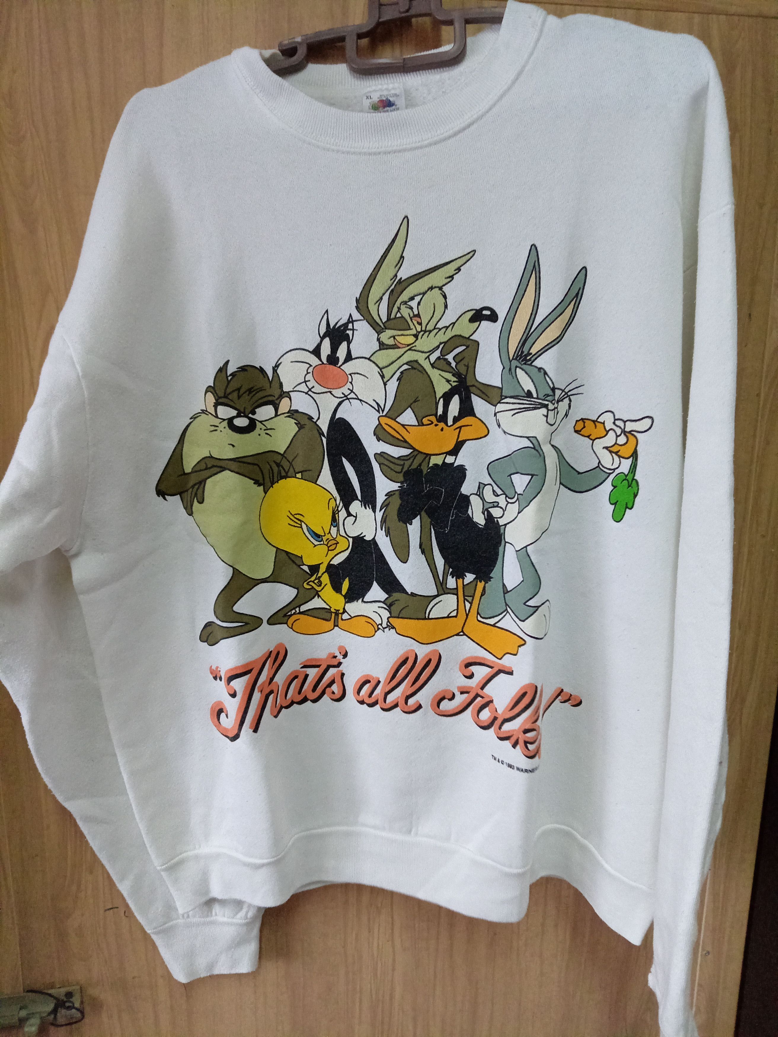 Vintage looney tunes Warner bros 1993 character sweatshirt