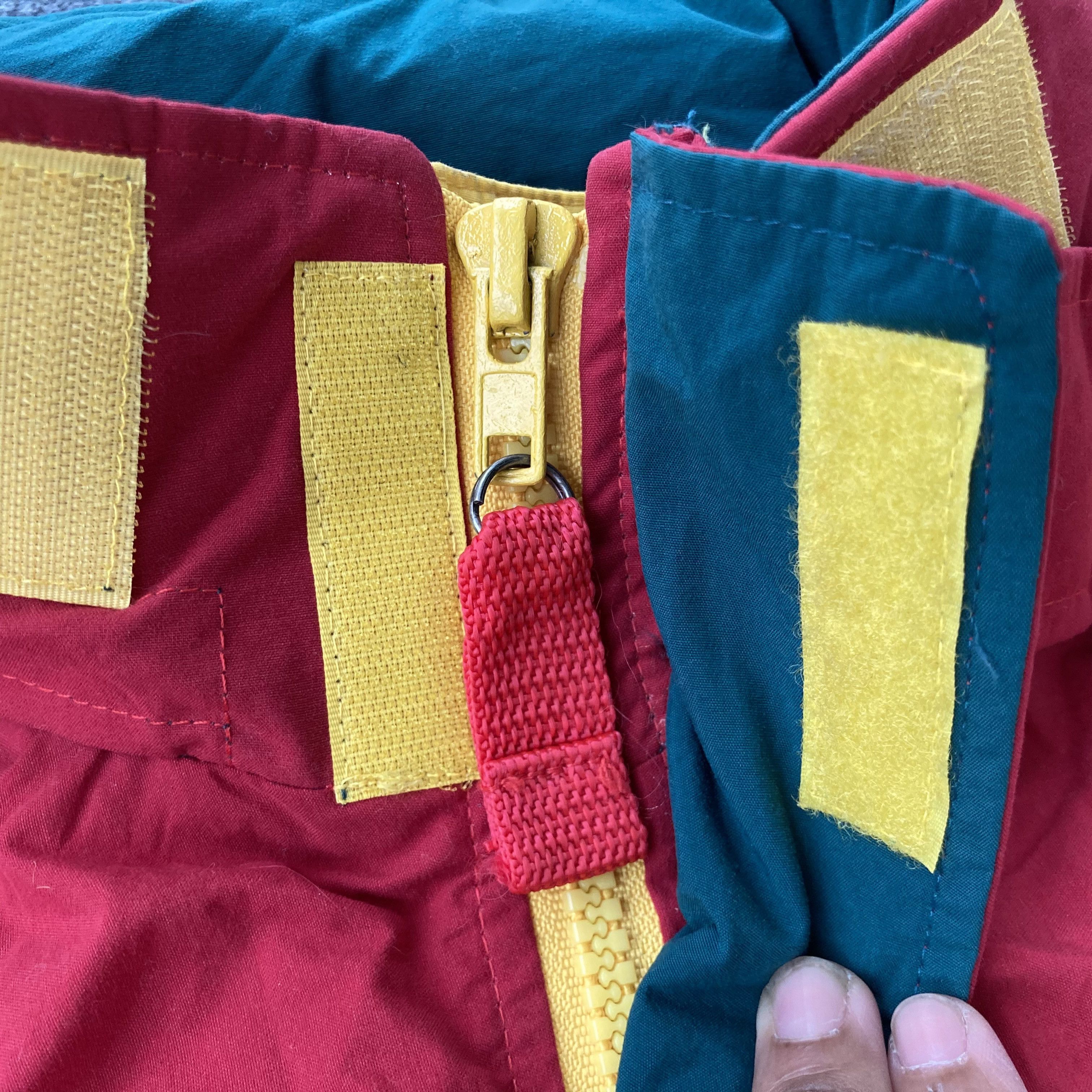Tommy Hilfiger Vtg Tommy Hilfiger Sailing Gear Multicolor Jacket Size US XL / EU 56 / 4 - 5 Thumbnail